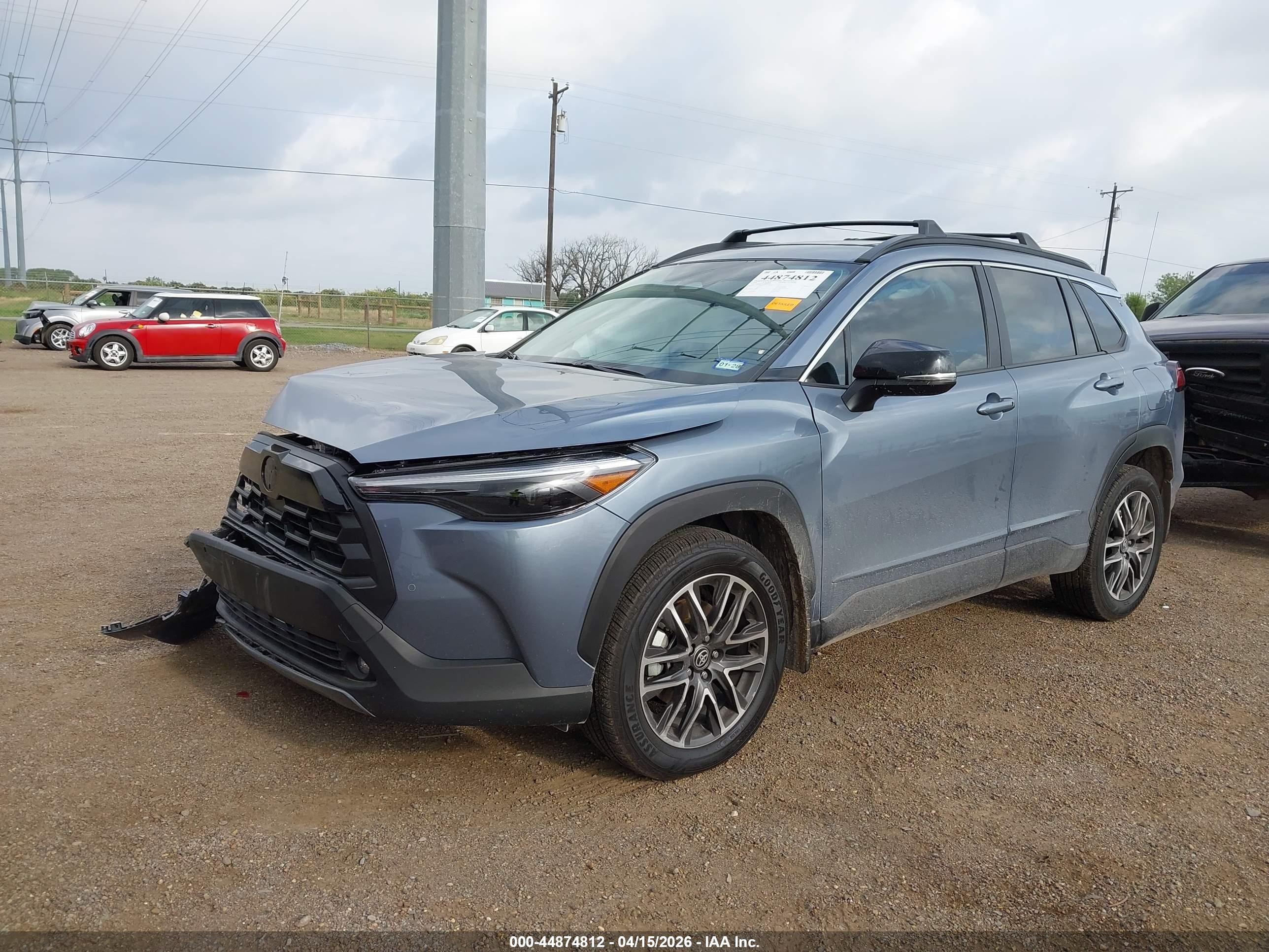 2026 Toyota Corolla Cross Xle Синий vin: 7MUDAAAG9TV167836