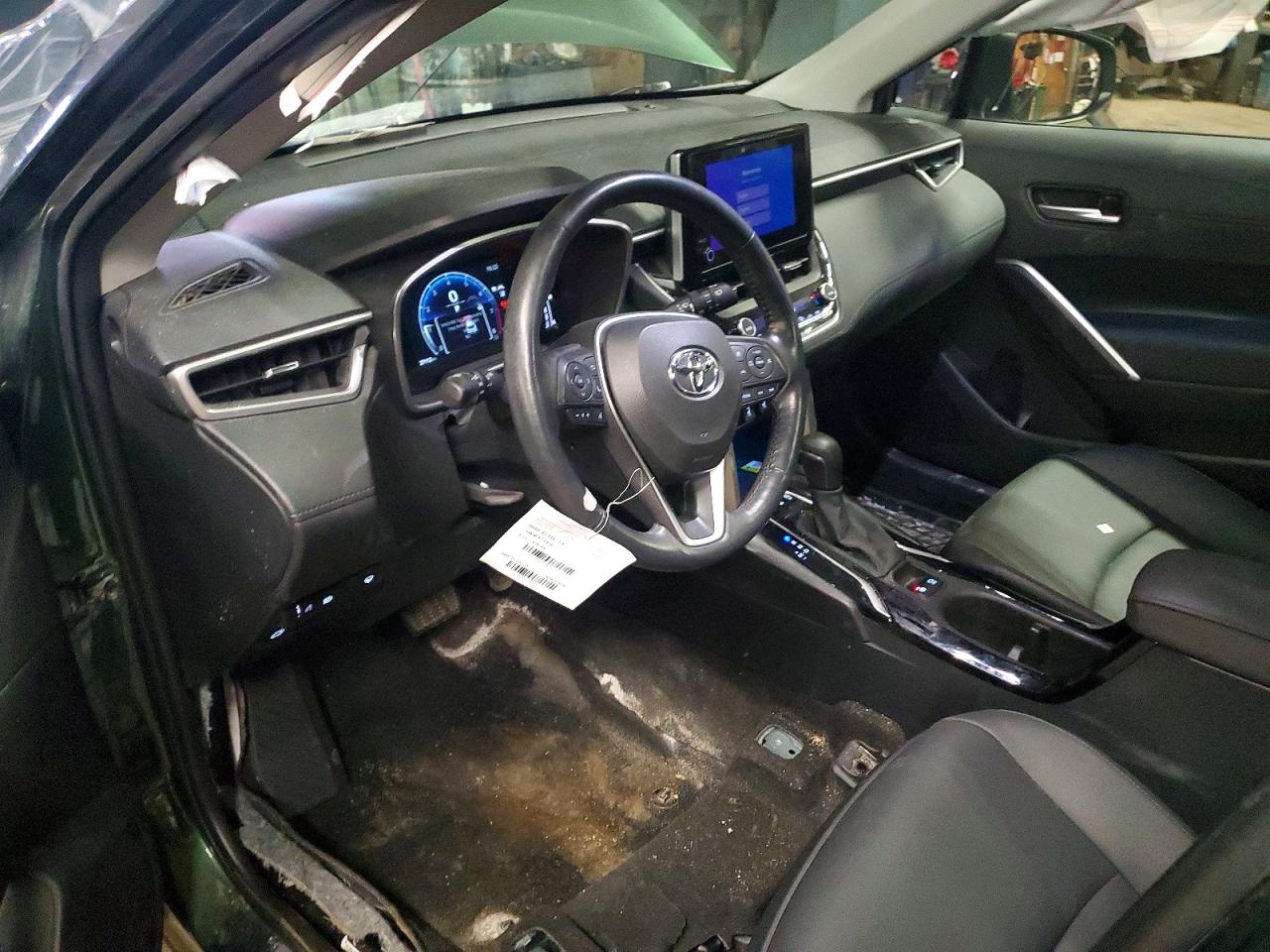 2023 Toyota Corolla Cross Xle Green vin: 7MUDAABG9PV045918