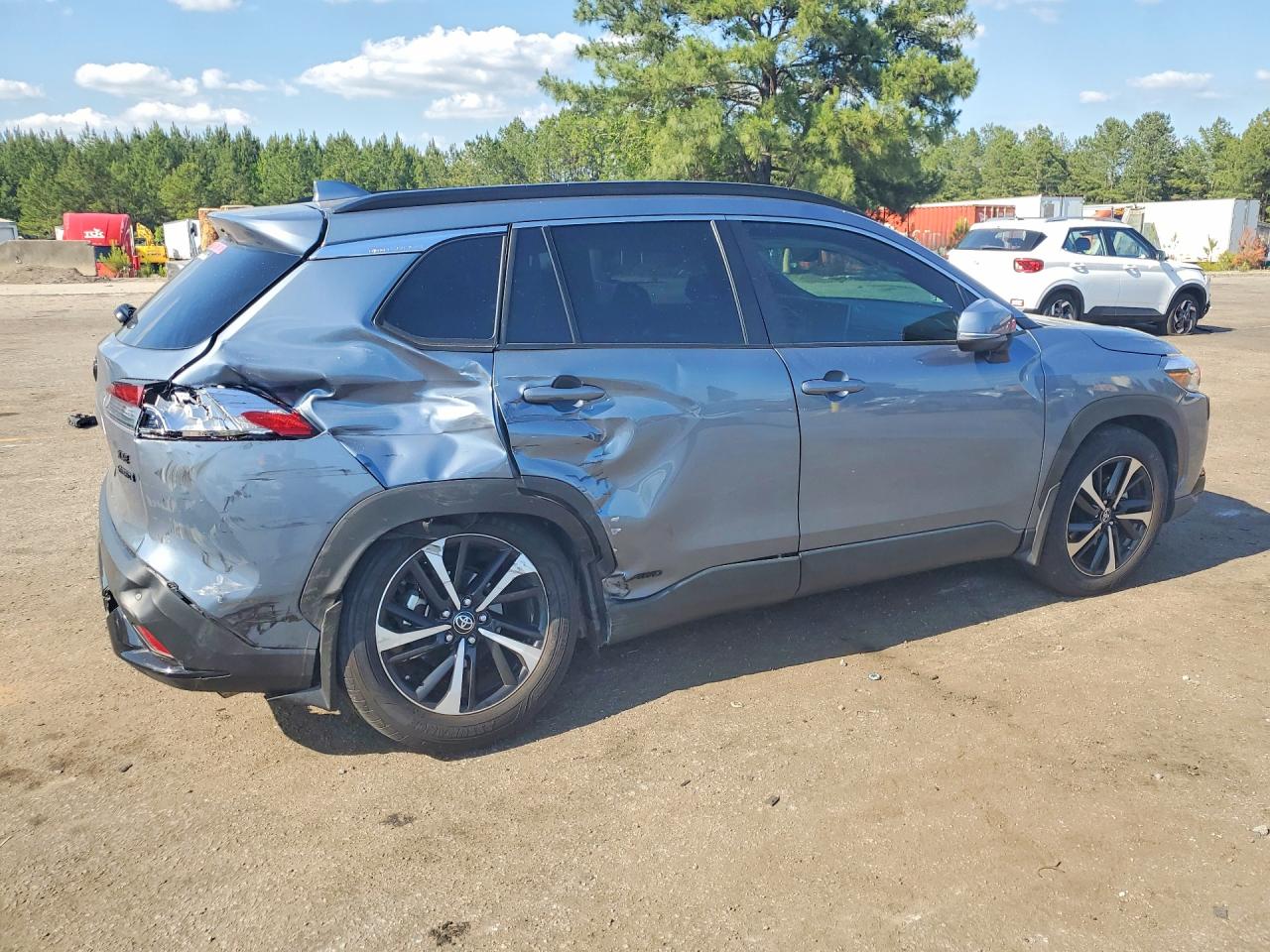 2024 Toyota Corolla Cross Hybrid Xse Blue vin: 7MUFBABG2RV047339