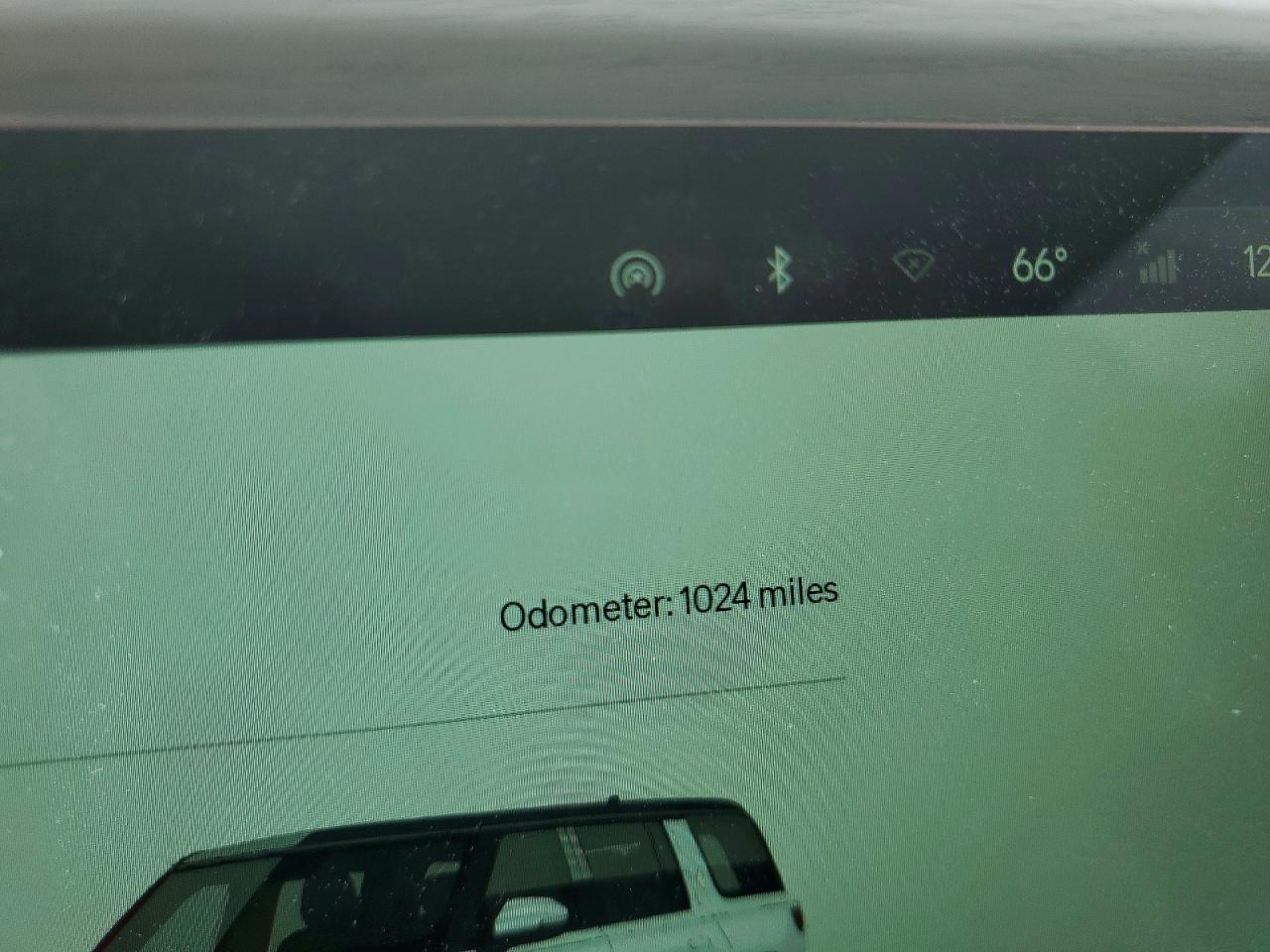 2026 Rivian R1s Premium Two Tone vin: 7PDSGABP9TN085909