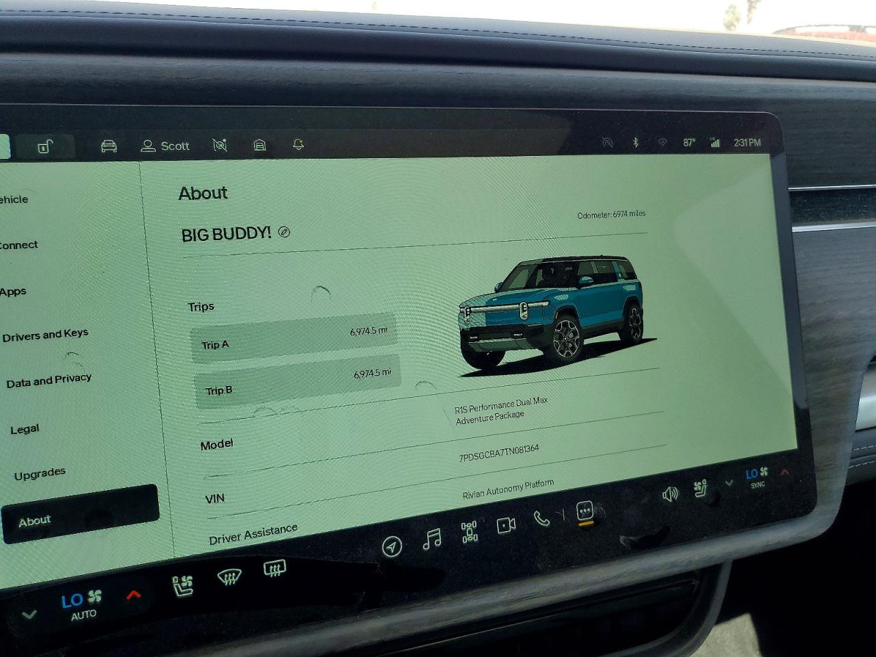 2026 Rivian R1s Adventure Blue vin: 7PDSGCBA7TN081364