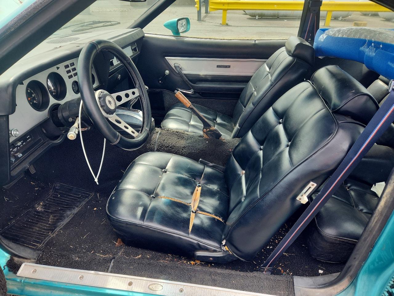 1977 Ford Mustang Turquoise vin: 7R03F102360