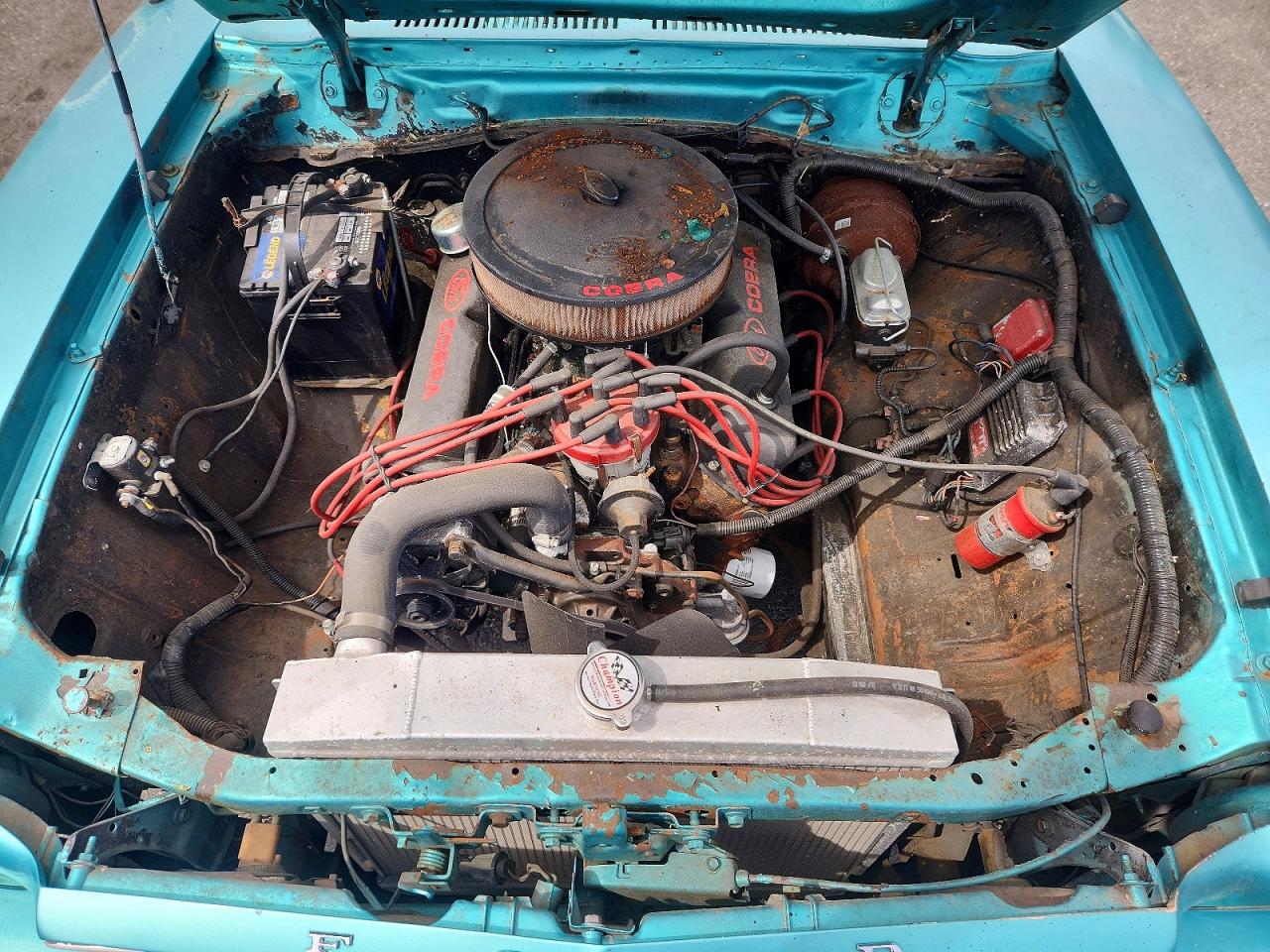 1977 Ford Mustang Turquoise vin: 7R03F102360