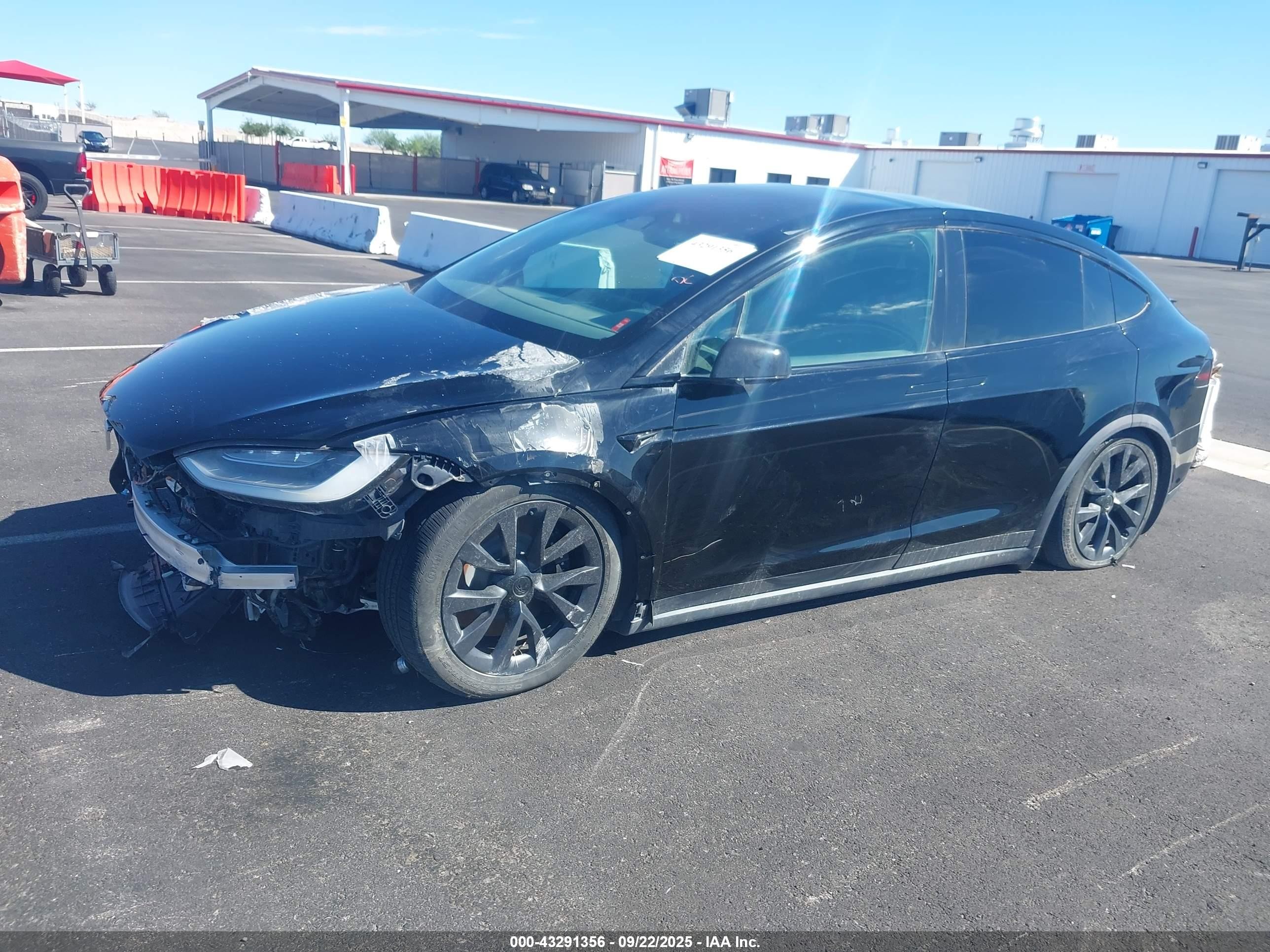 2023 Tesla Model X Dual Motor All-wheel Drive/standard Range Black vin: 7SAXCAE54PF365831