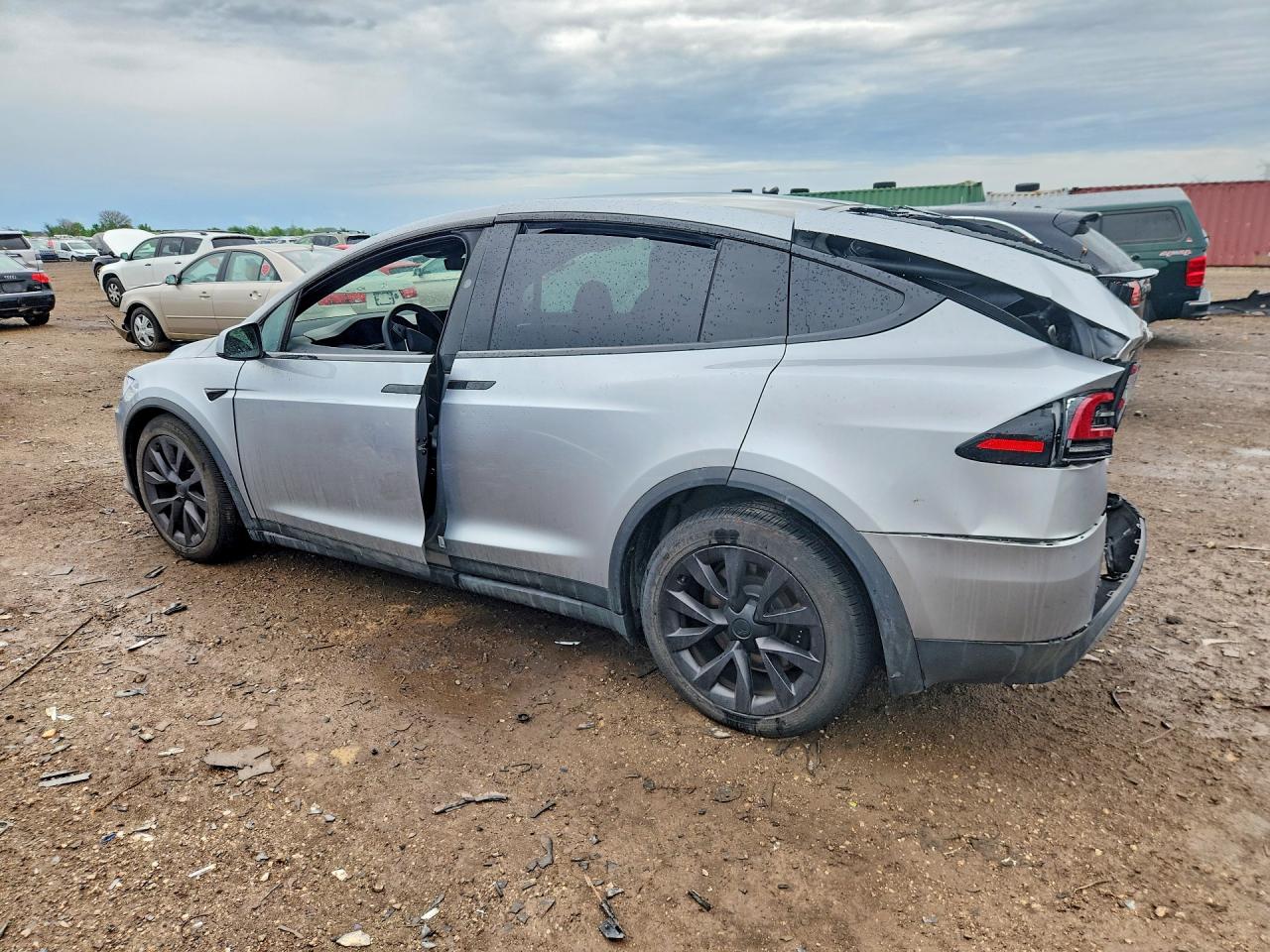 2025 Tesla Model X Gray vin: 7SAXCBE50SF469862