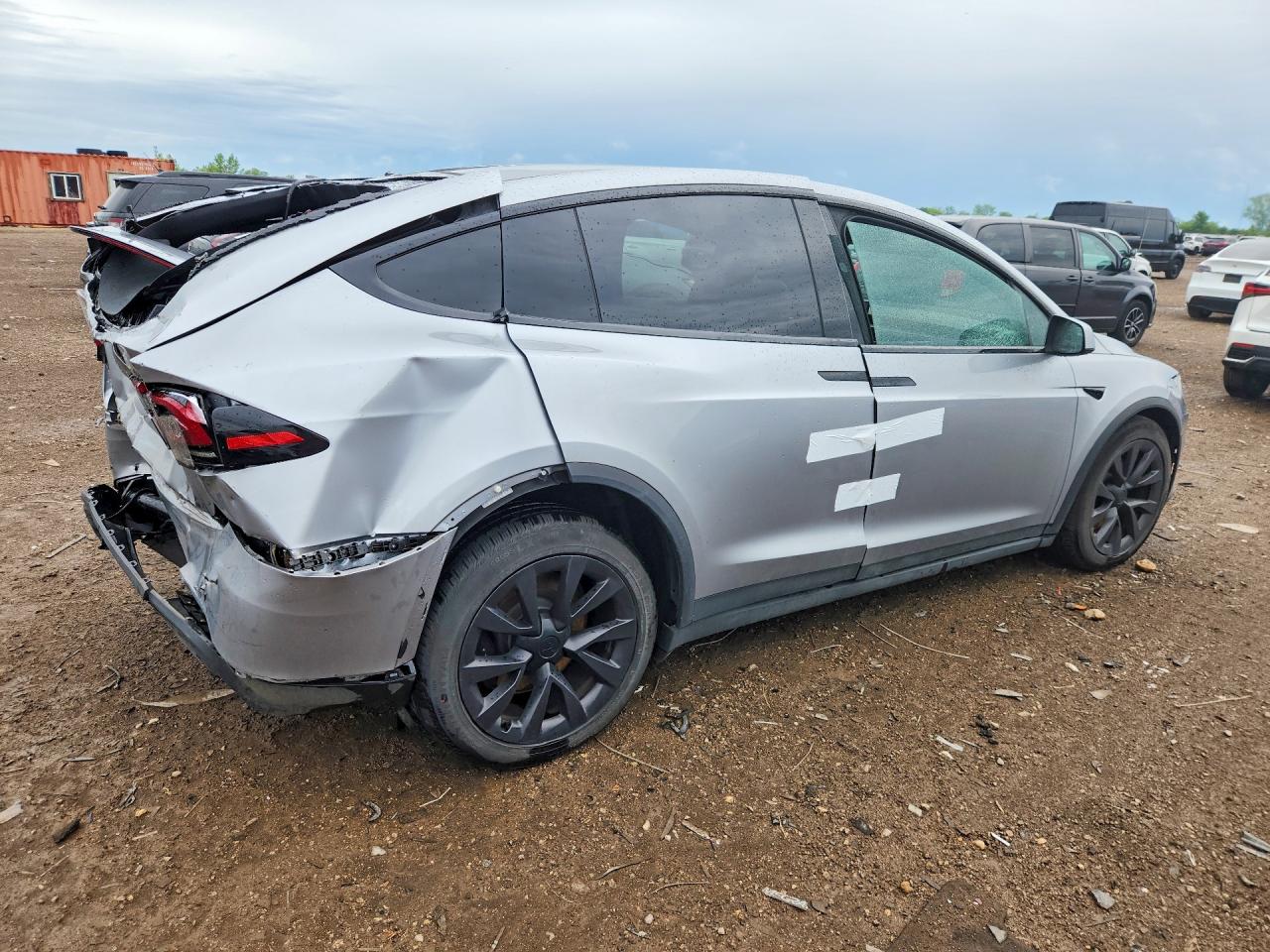 2025 Tesla Model X Gray vin: 7SAXCBE50SF469862
