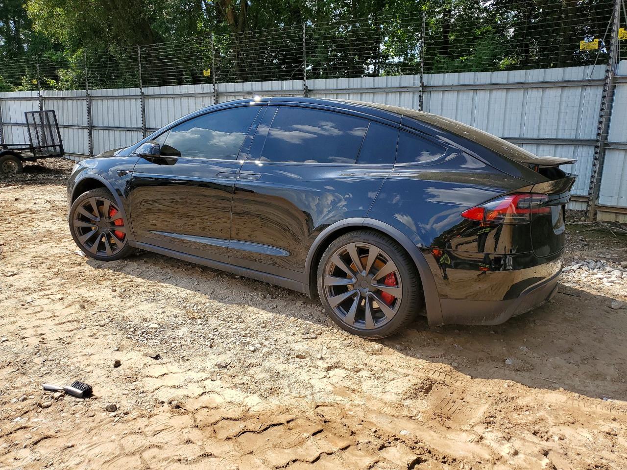 2022 Tesla Model X Black vin: 7SAXCBE52NF331583