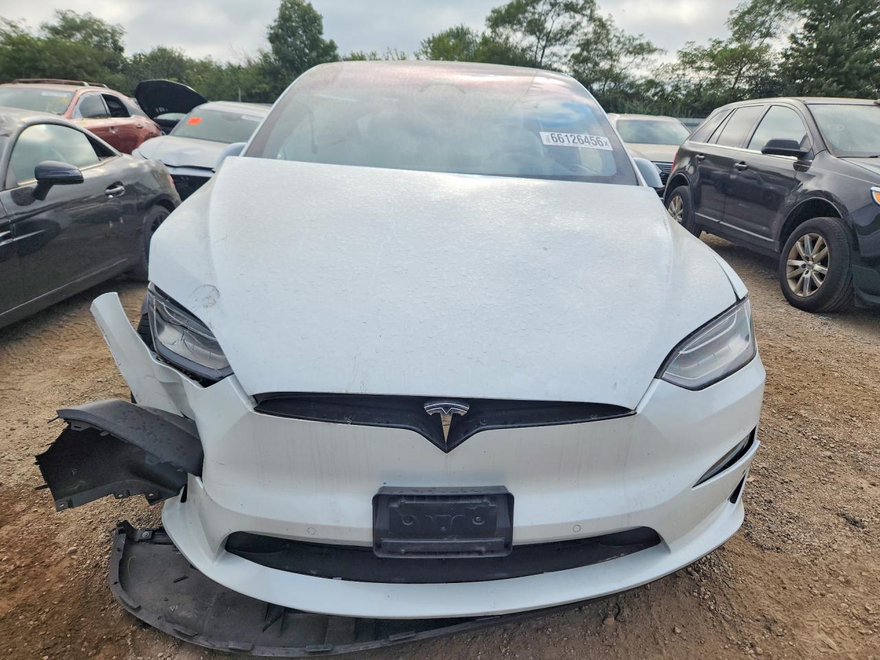 2023 Tesla Model X White vin: 7SAXCBE55PF376178