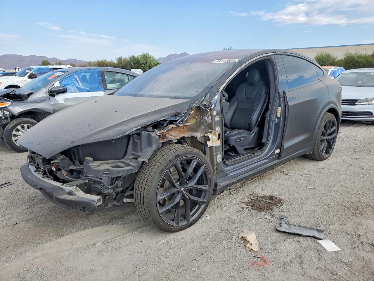 2022 Tesla Model X Charcoal vin: 7SAXCBE67NF349408