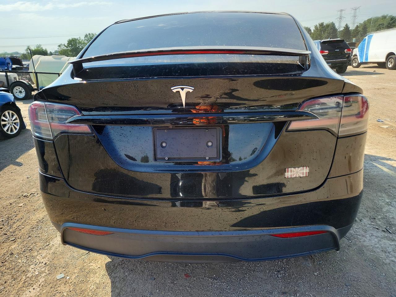 2022 Tesla Model X Black vin: 7SAXCBE67NF354740