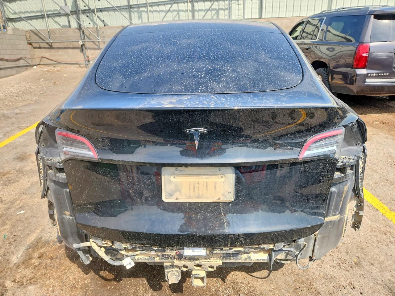 2022 Tesla Model Y Черный vin: 7SAYGAEE2NF524500