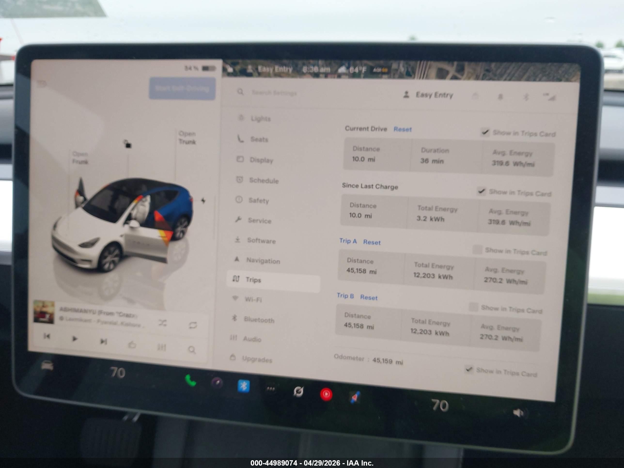 2024 Tesla Model Y Long Range Dual Motor All-wheel Drive Gray vin: 7SAYGAEE2RF046536