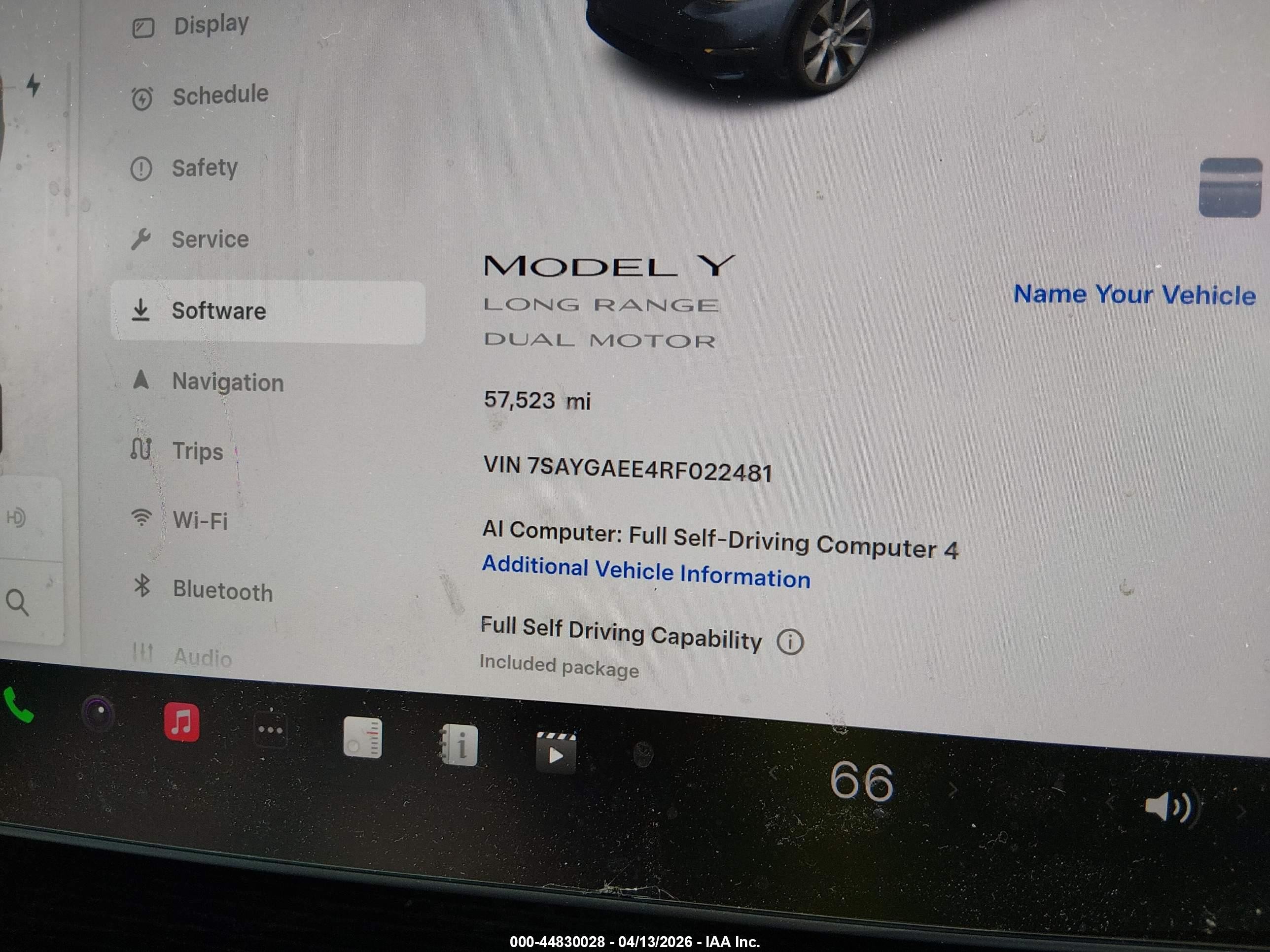 2024 Tesla Model Y Long Range Dual Motor All-wheel Drive Gray vin: 7SAYGAEE4RF022481