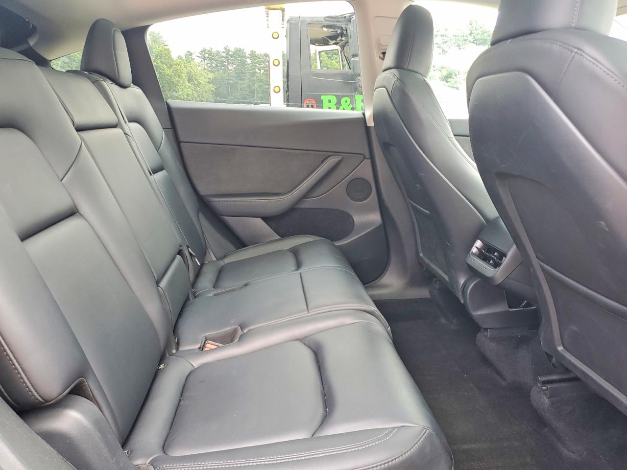 2023 Tesla Model Y Black vin: 7SAYGAEE5PF799958