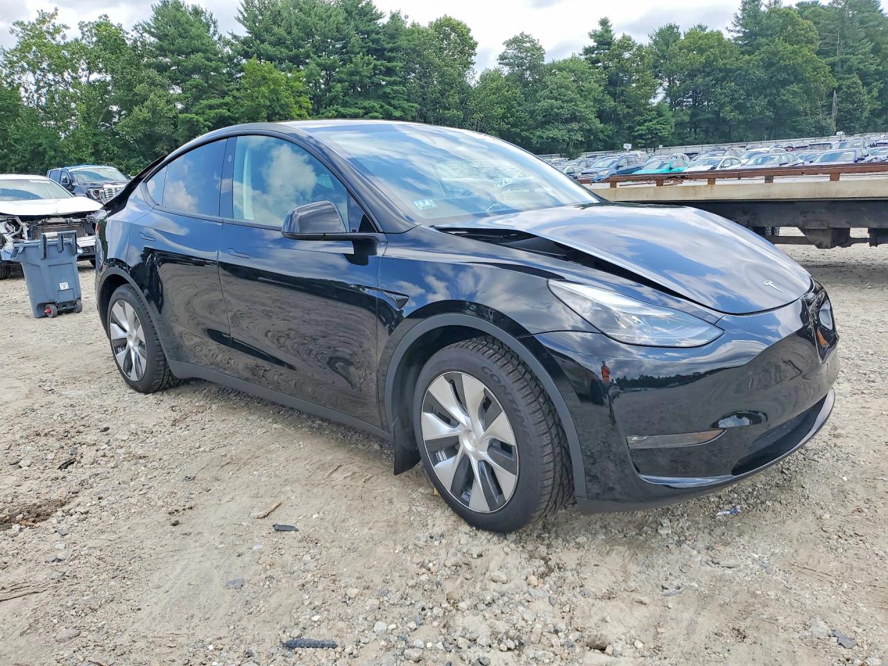 2023 Tesla Model Y Black vin: 7SAYGAEE5PF799958