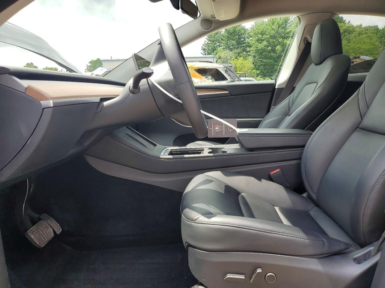 2023 Tesla Model Y Black vin: 7SAYGAEE5PF799958