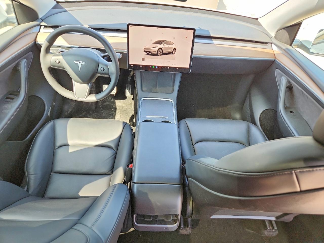 2023 Tesla Model Y White vin: 7SAYGAEE6PF599137