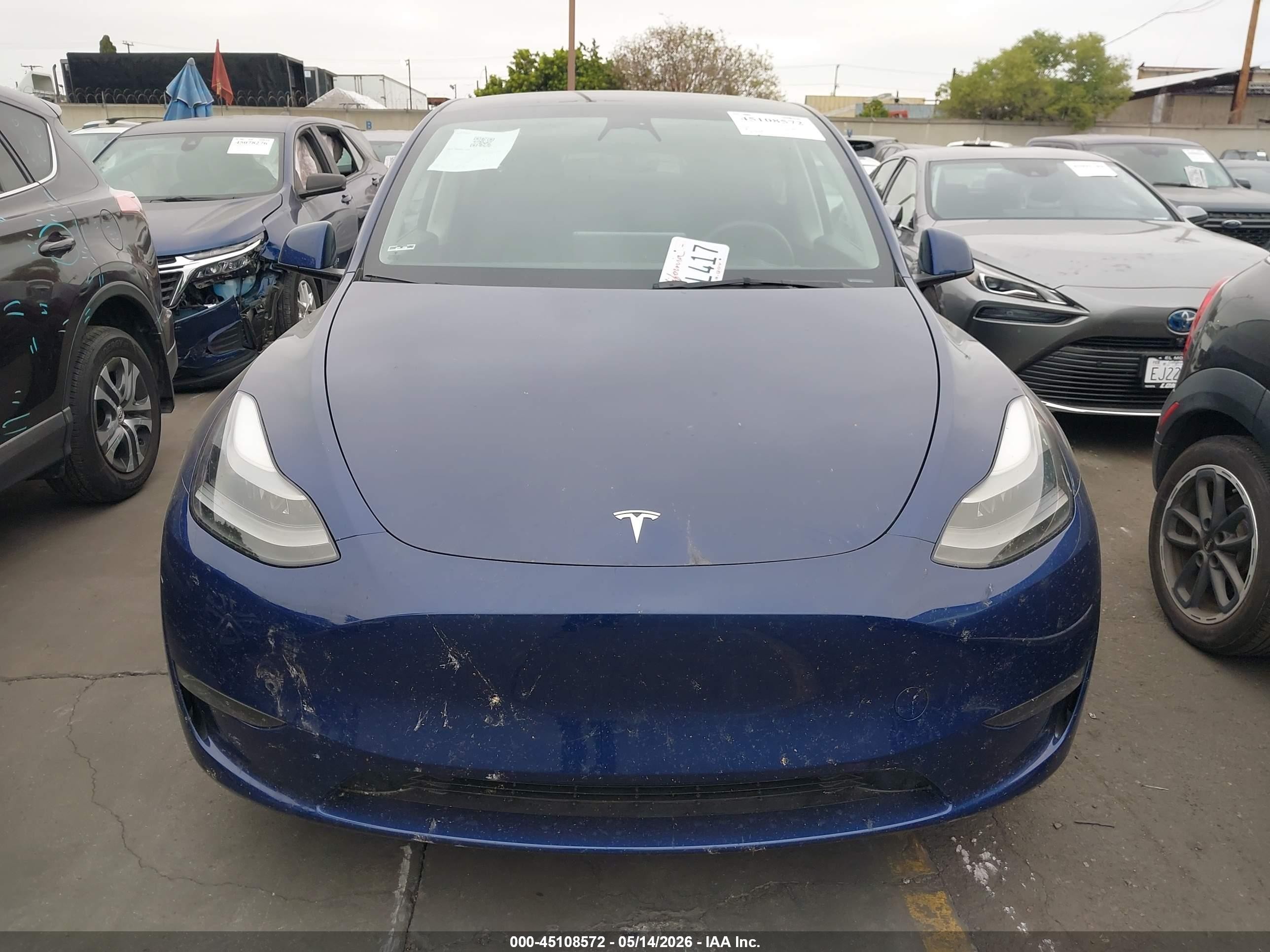 2023 Tesla Model Y Awd/long Range Dual Motor All-wheel Drive Blue vin: 7SAYGAEE6PF706588