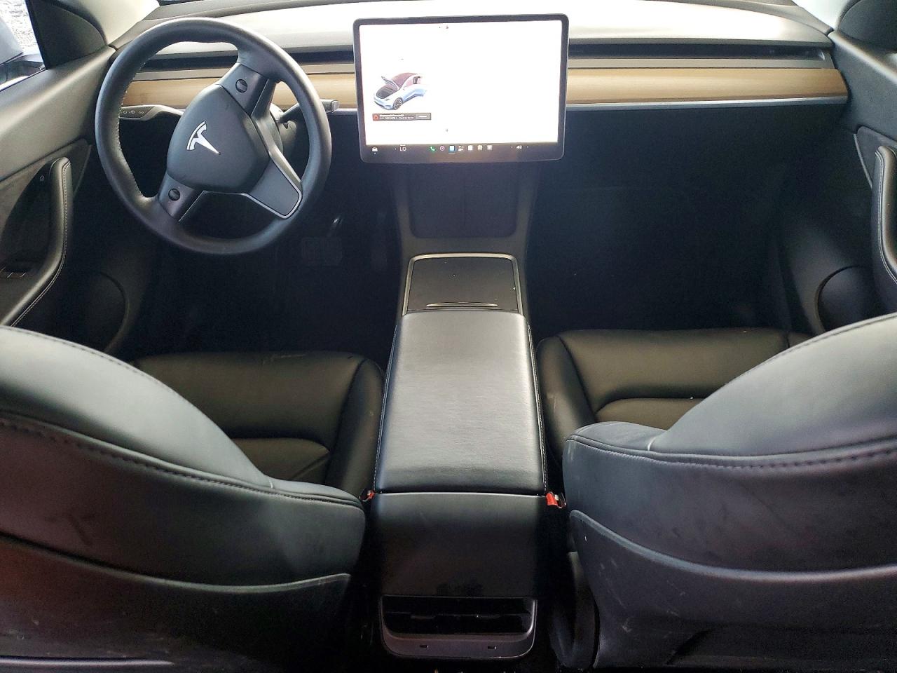 2022 Tesla Model Y White vin: 7SAYGAEE7NF337527