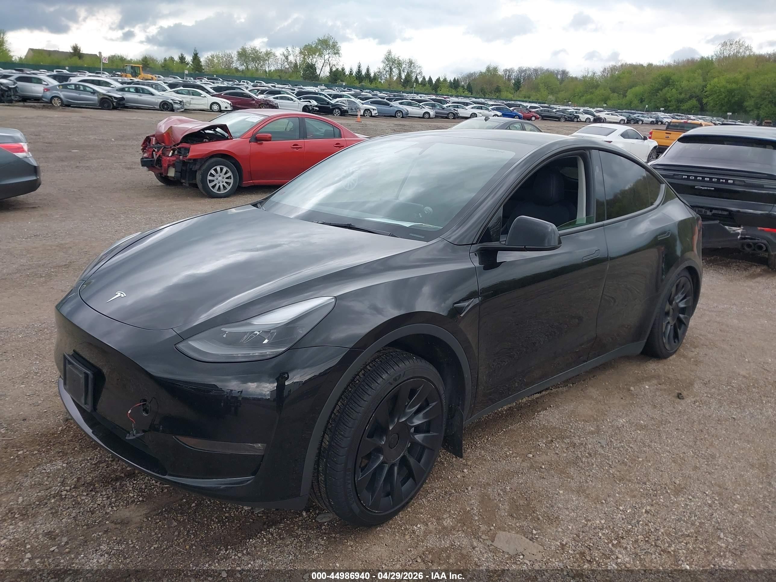 2023 Tesla Model Y Awd/long Range Dual Motor All-wheel Drive Black vin: 7SAYGAEE8PF924757