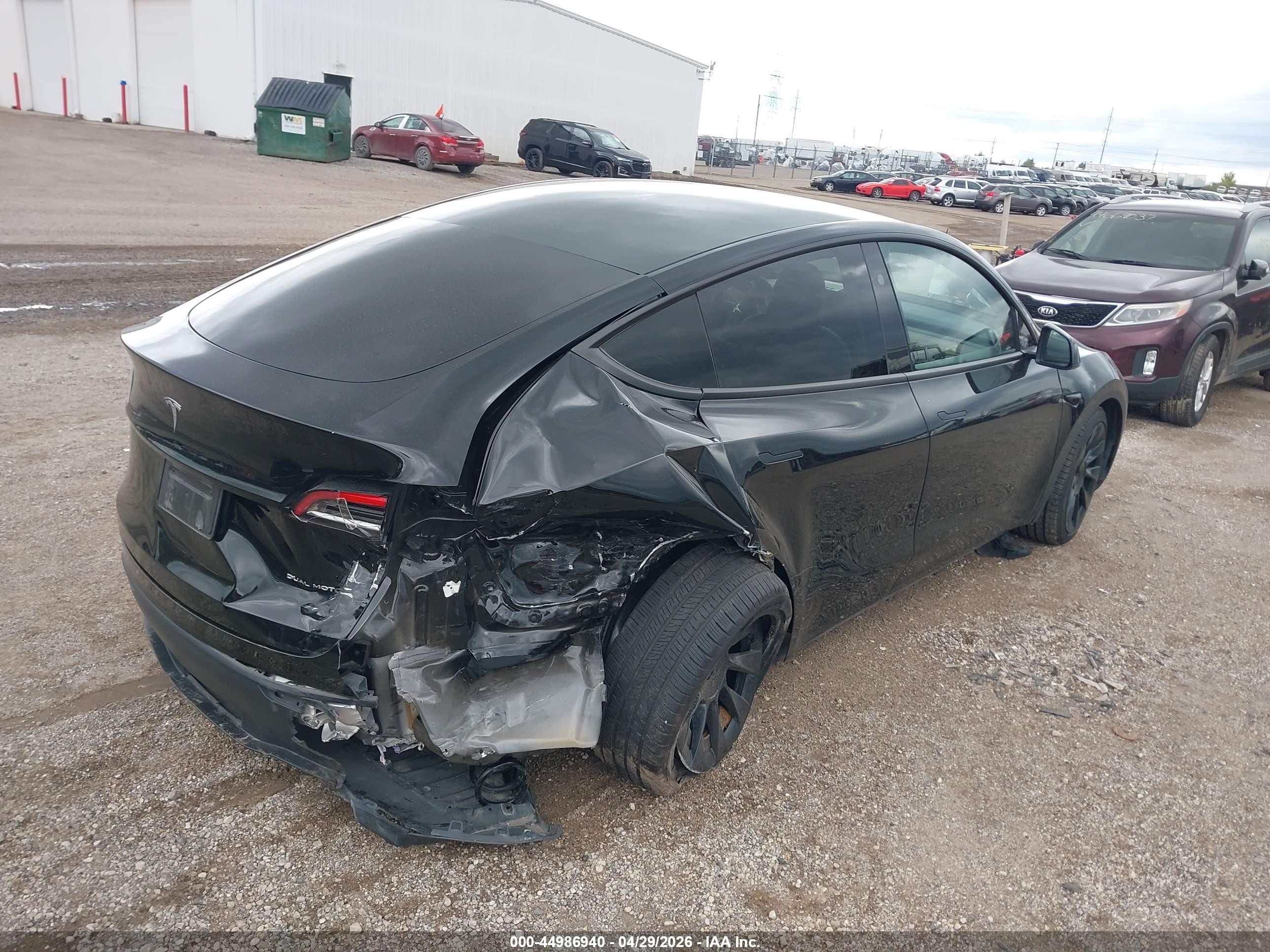 2023 Tesla Model Y Awd/long Range Dual Motor All-wheel Drive Black vin: 7SAYGAEE8PF924757
