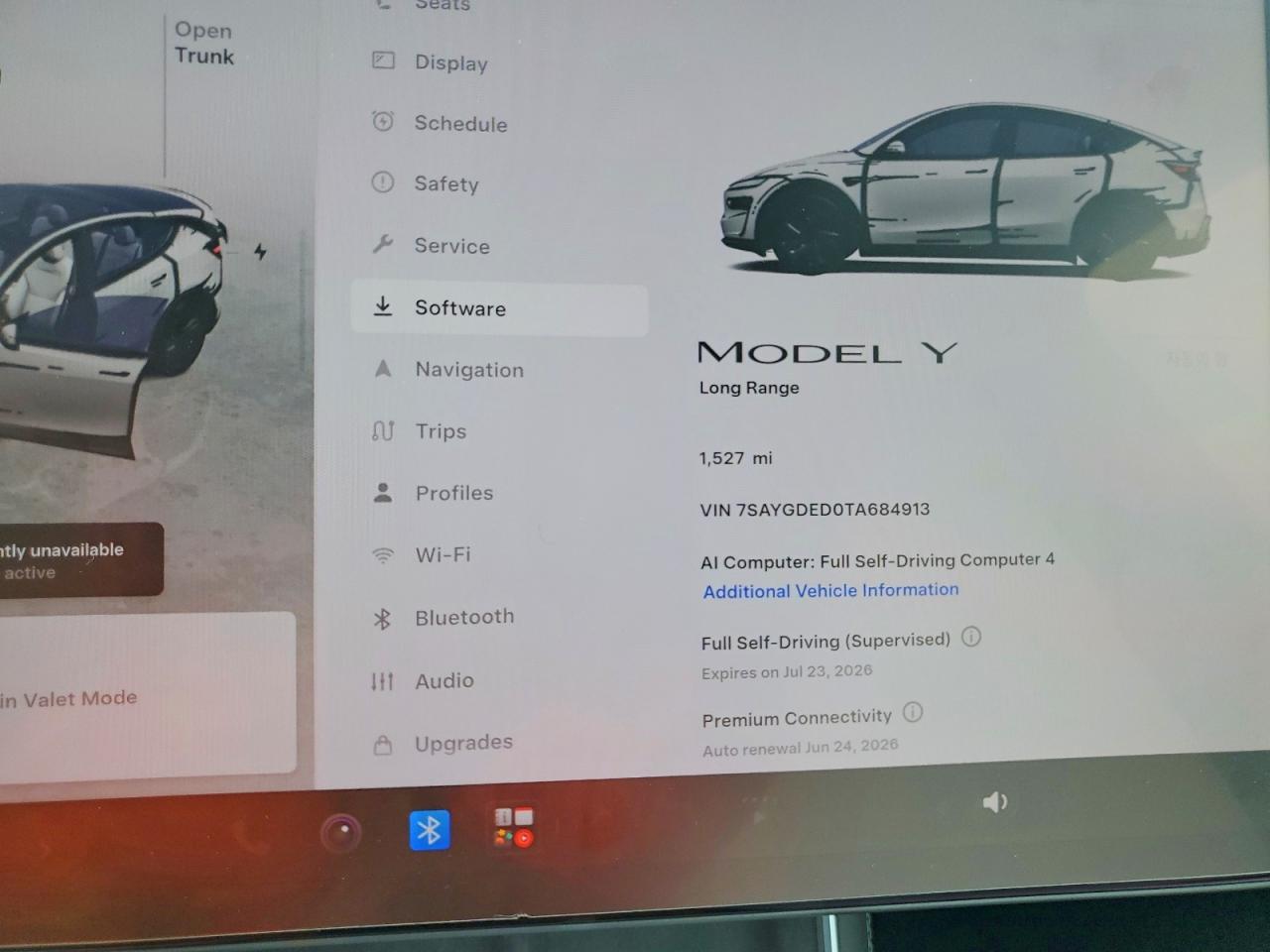 2026 Tesla Model Y Charcoal vin: 7SAYGDED0TA684913