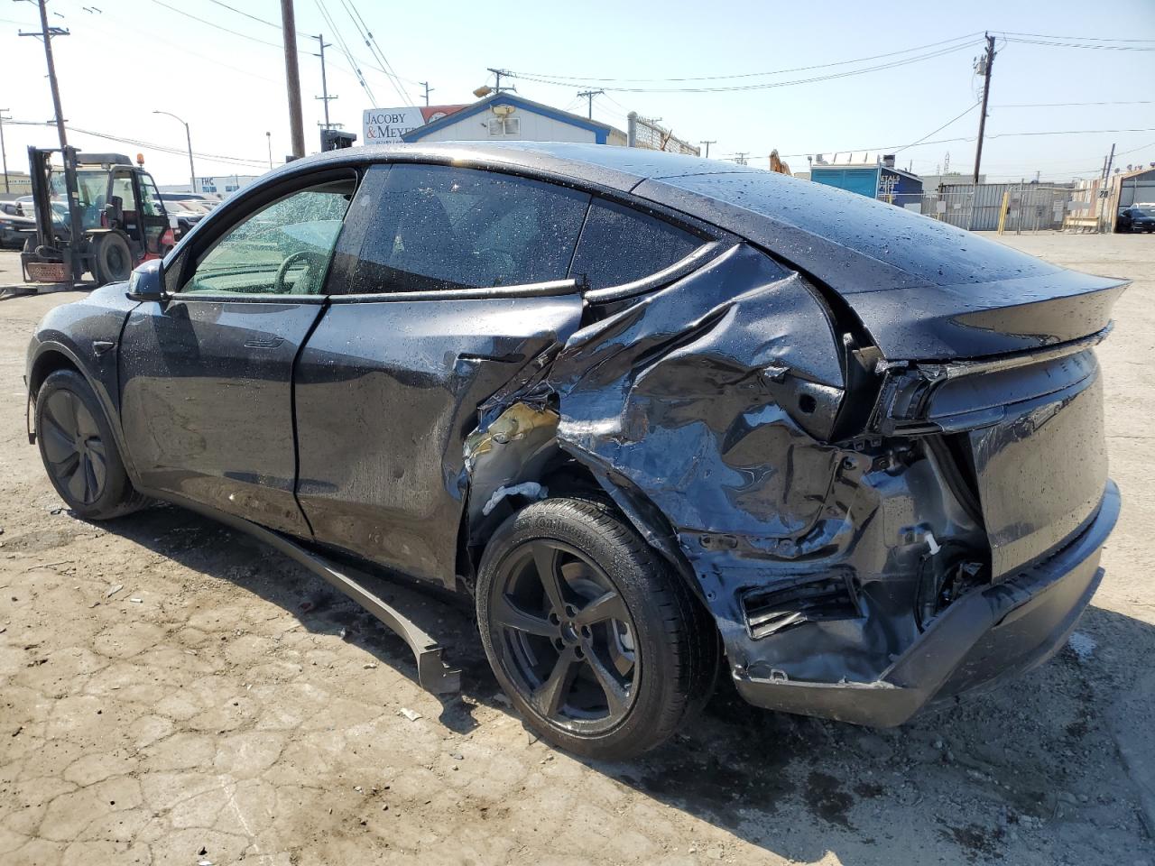 2026 Tesla Model Y Gray vin: 7SAYGDED1TF396241