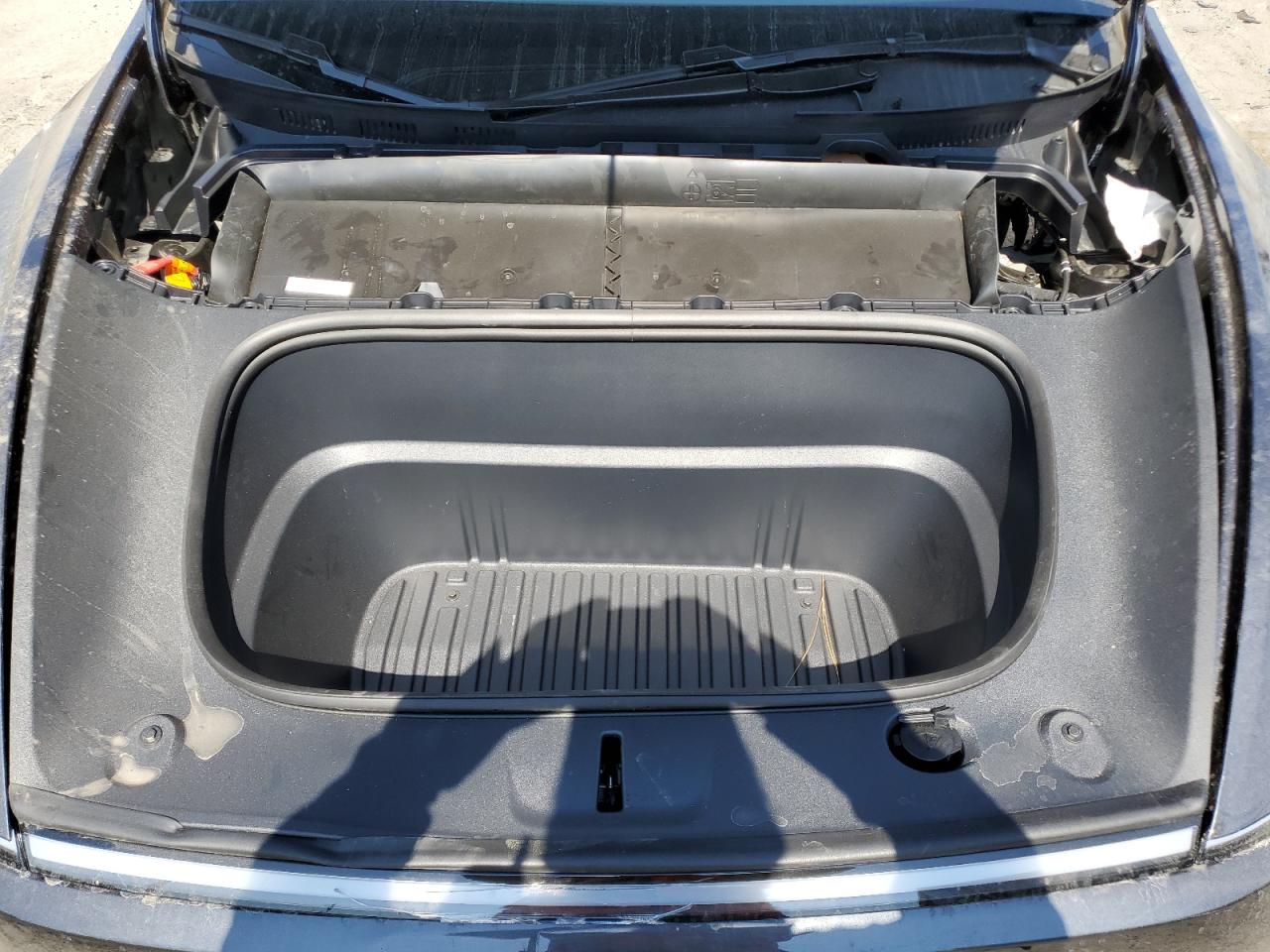 2026 Tesla Model Y Gray vin: 7SAYGDED1TF396241