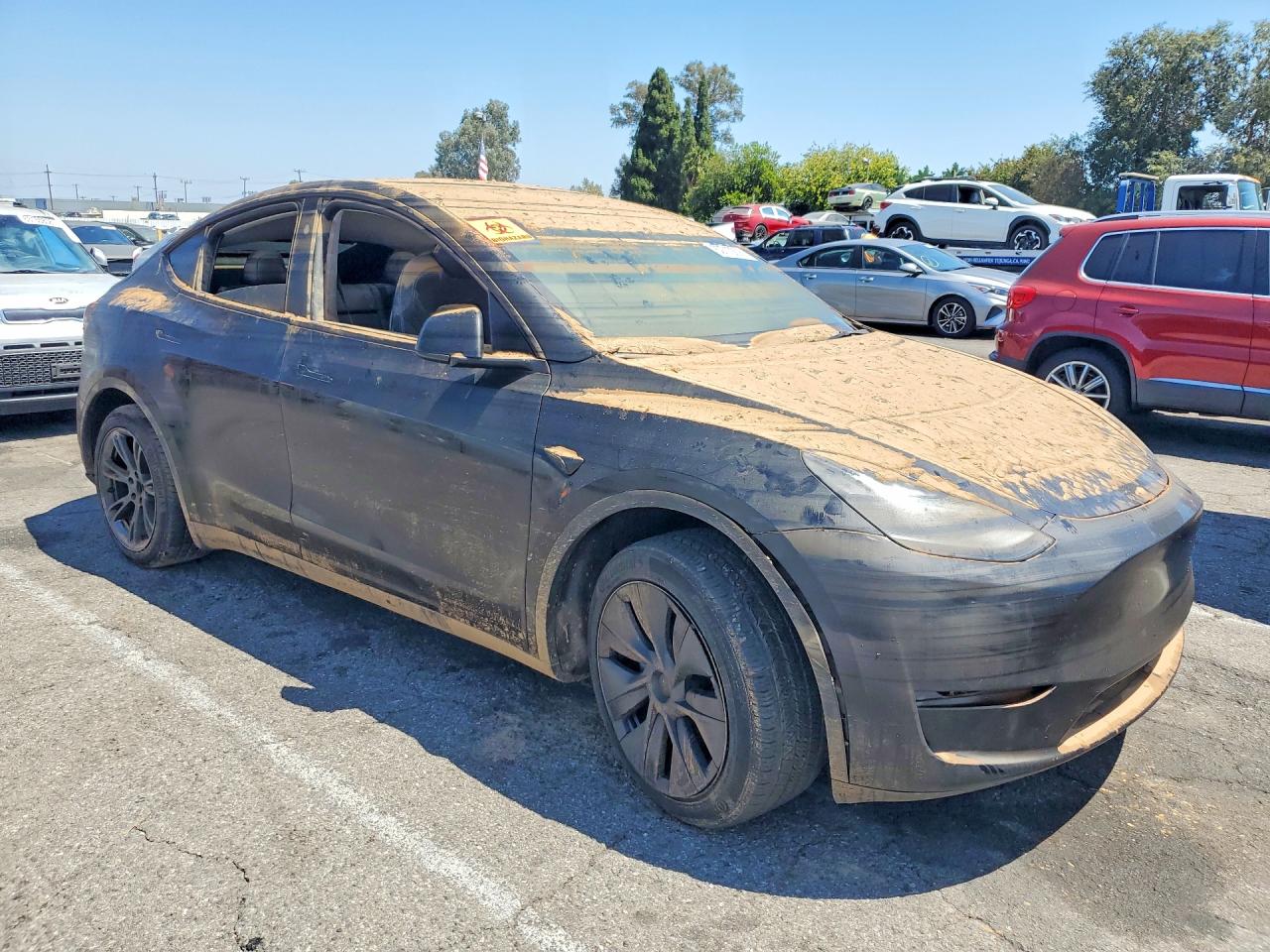 2024 Tesla Model Y Black vin: 7SAYGDED2RF166149