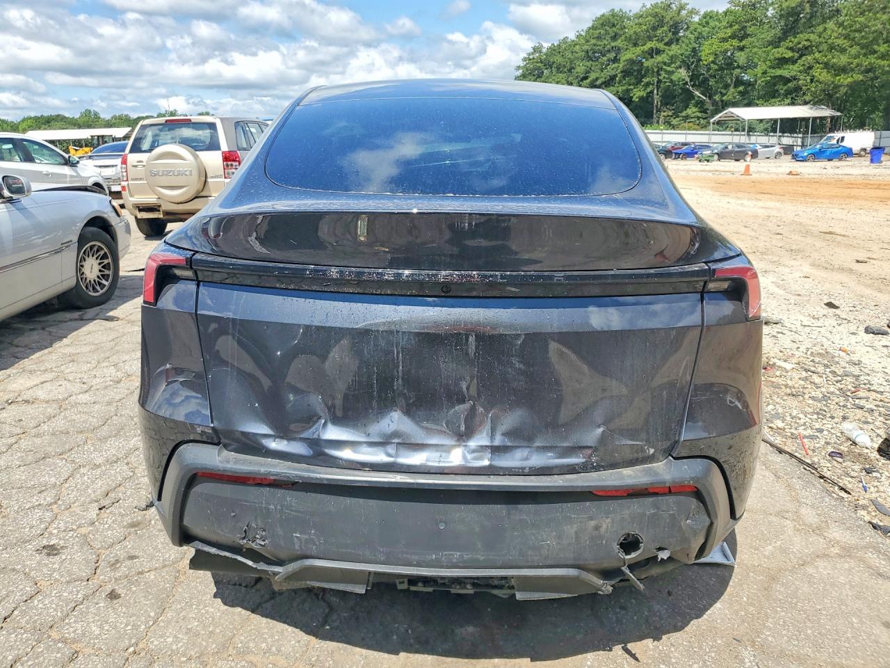 2026 Tesla Model Y Charcoal vin: 7SAYGDED2TA626334
