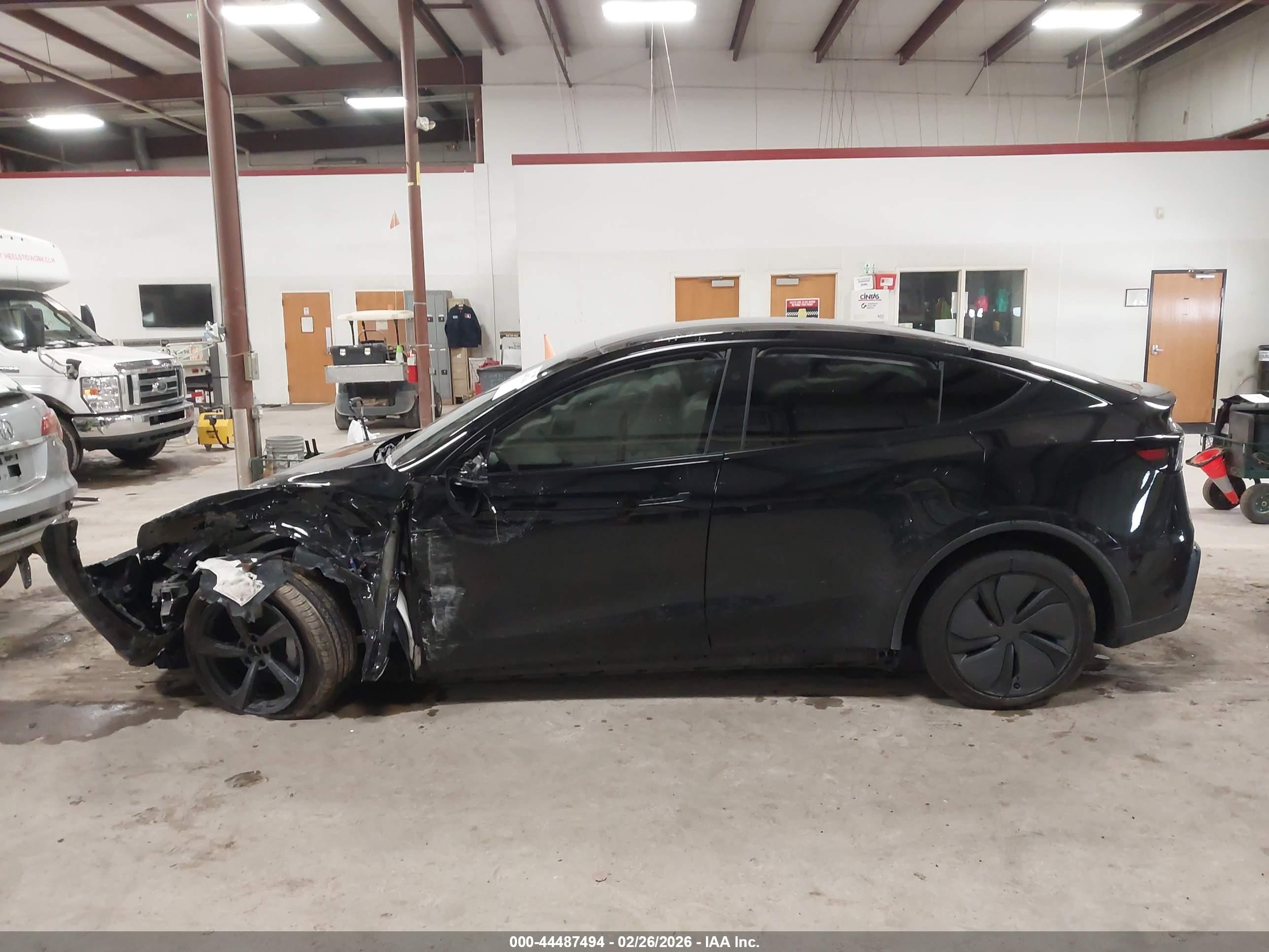 2026 Tesla Model Y Premium Rear-wheel Drive/standard Rear-wheel Drive Black vin: 7SAYGDED2TF518203