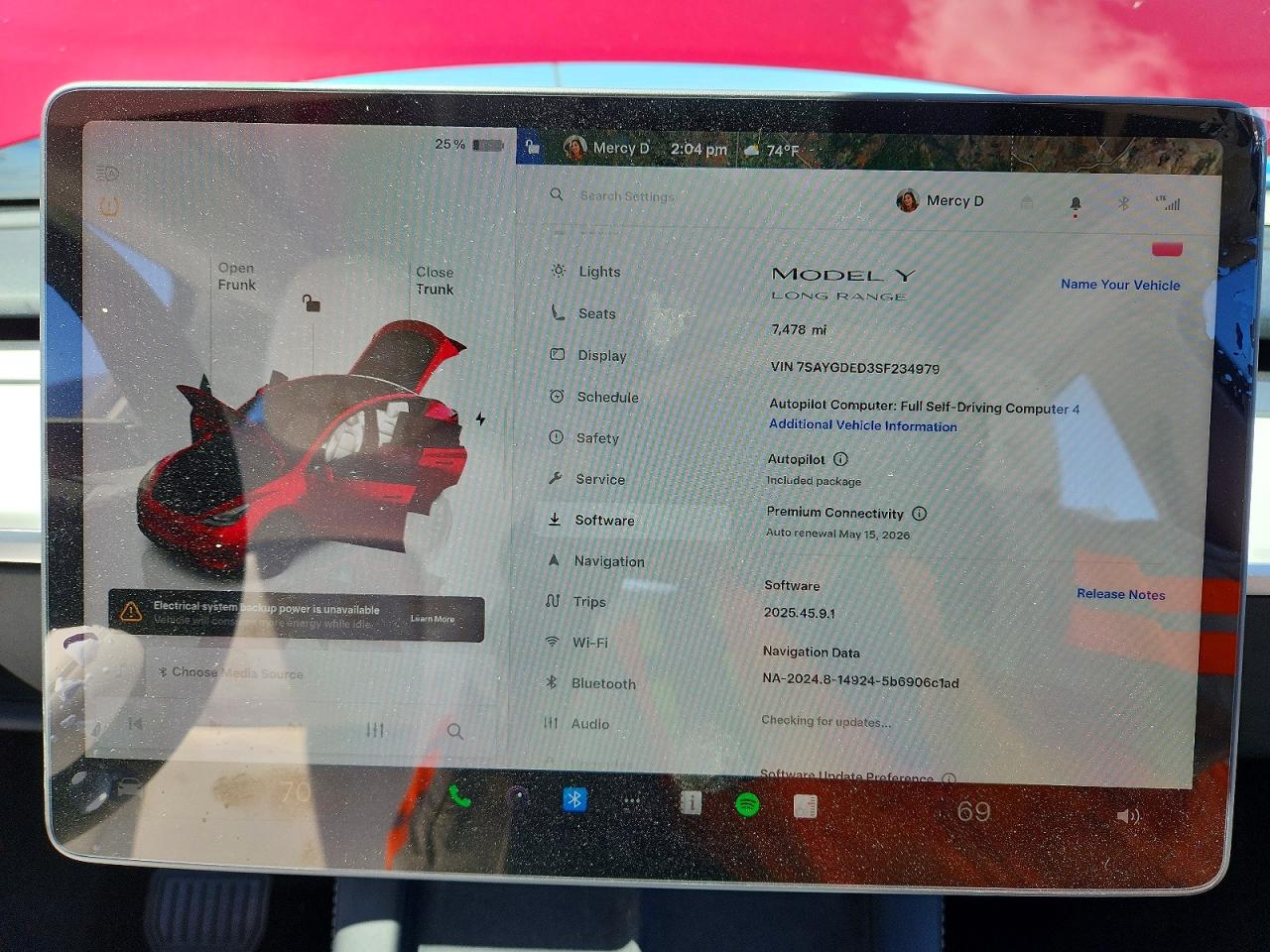 2025 Tesla Model Y Красный vin: 7SAYGDED3SF234979
