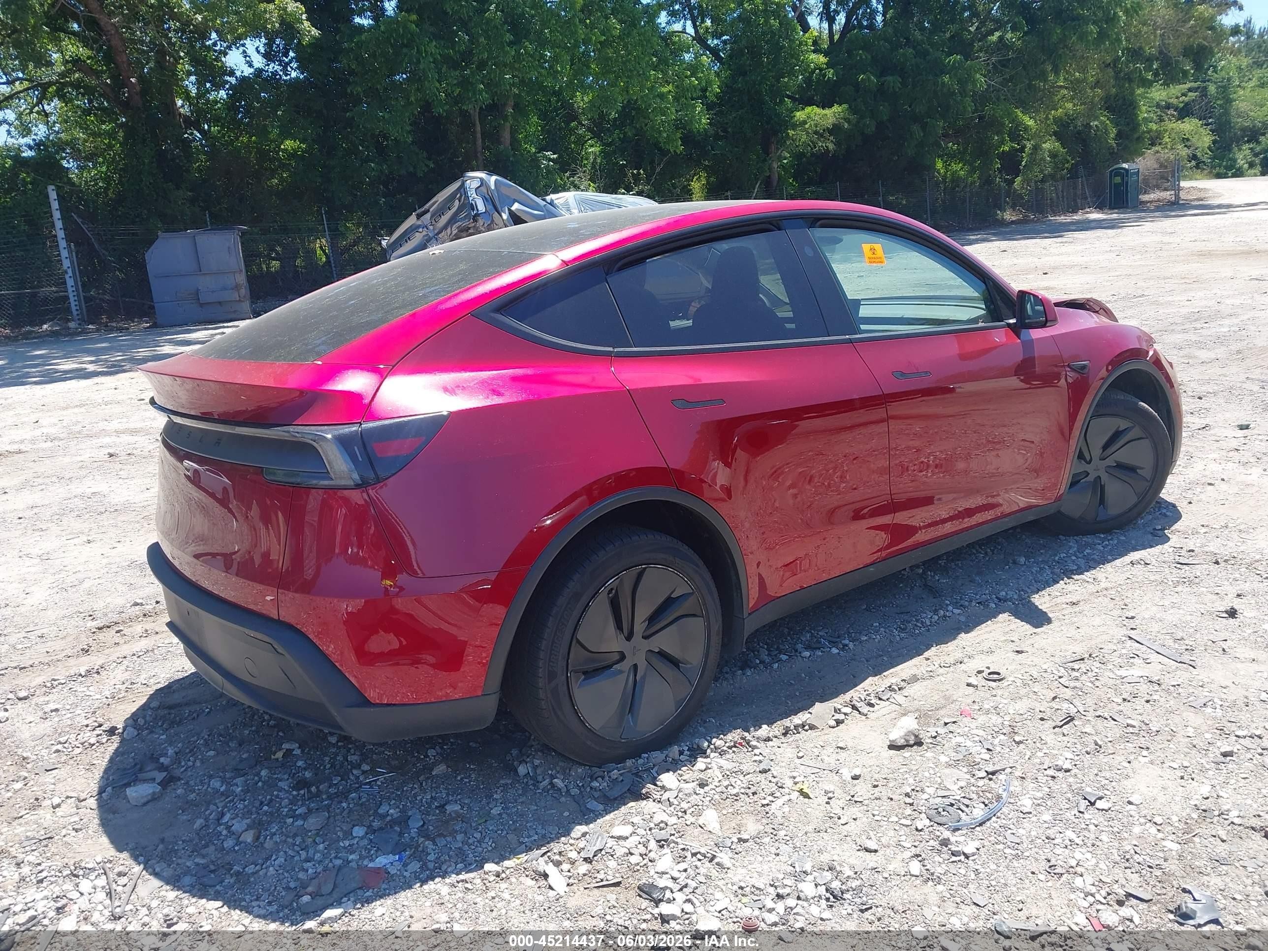 2026 Tesla Model Y Premium Rear-wheel Drive/rear-wheel Drive Red vin: 7SAYGDED3TA498718