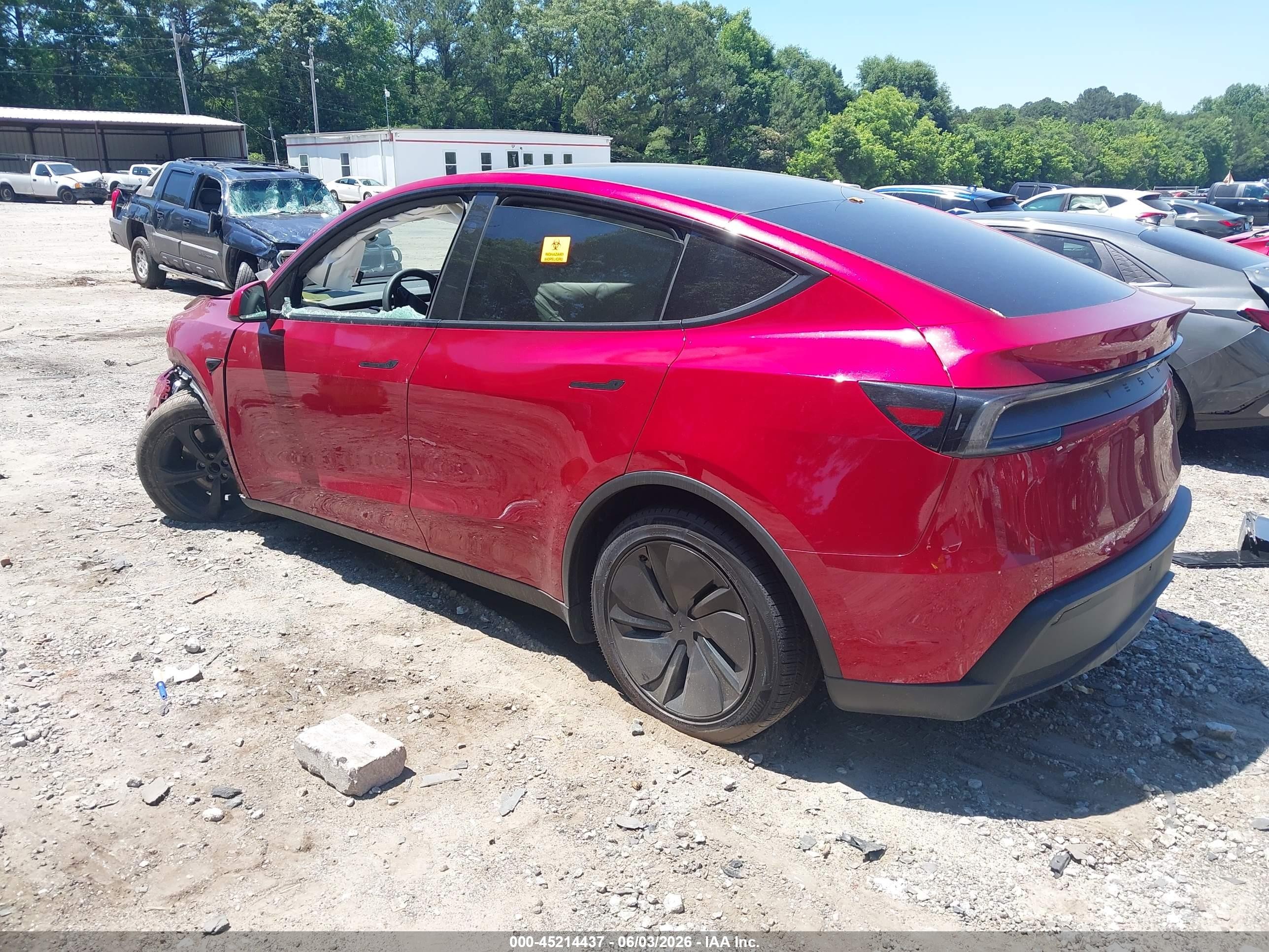 2026 Tesla Model Y Premium Rear-wheel Drive/rear-wheel Drive Red vin: 7SAYGDED3TA498718