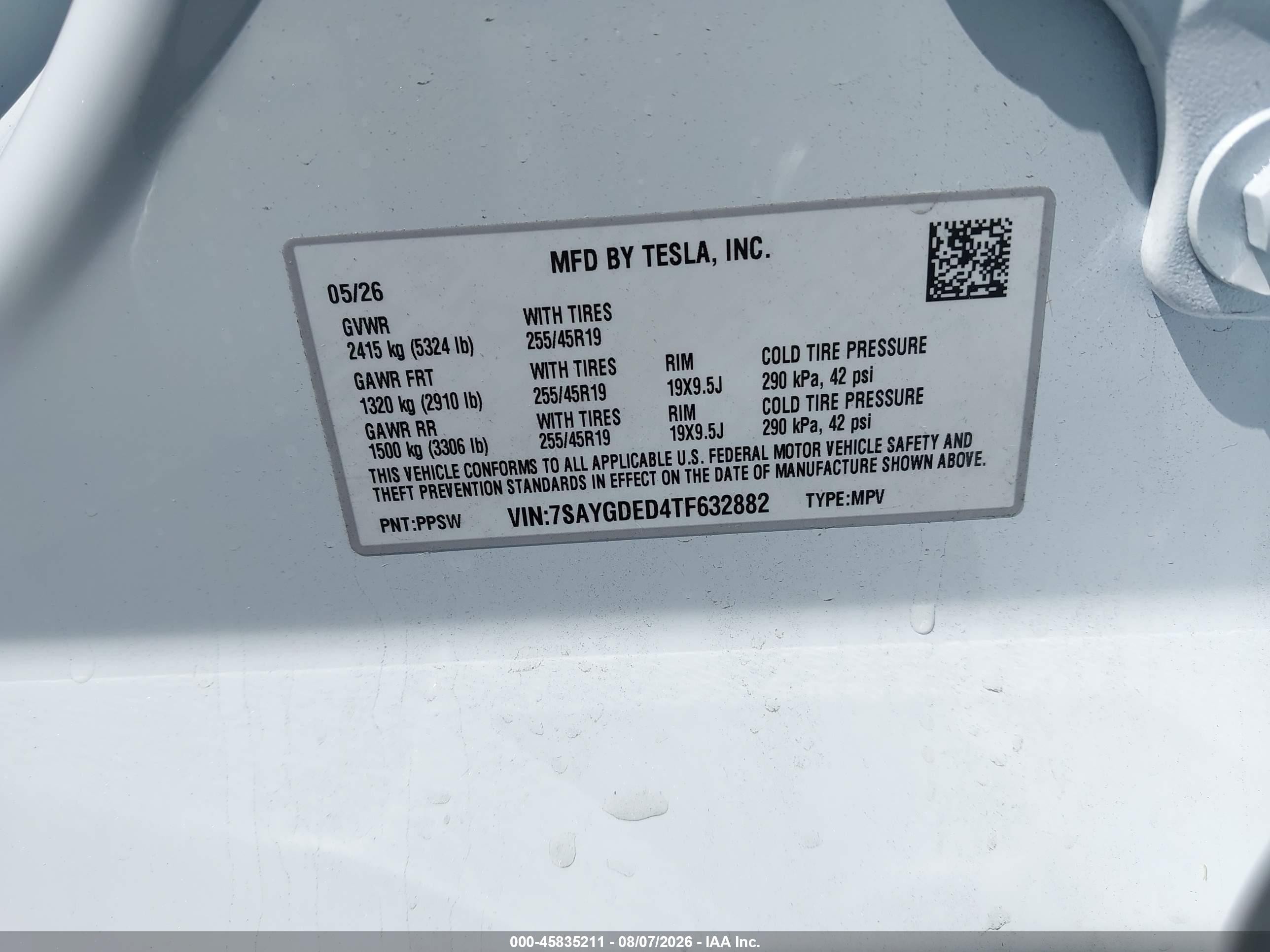 2026 Tesla Model Y Premium Rear-wheel Drive/rear-wheel Drive Белый vin: 7SAYGDED4TF632882