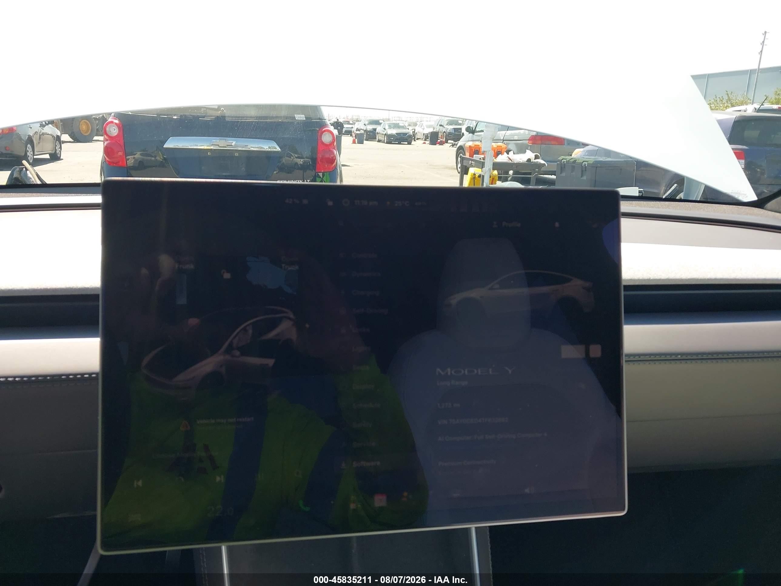 2026 Tesla Model Y Premium Rear-wheel Drive/rear-wheel Drive Белый vin: 7SAYGDED4TF632882