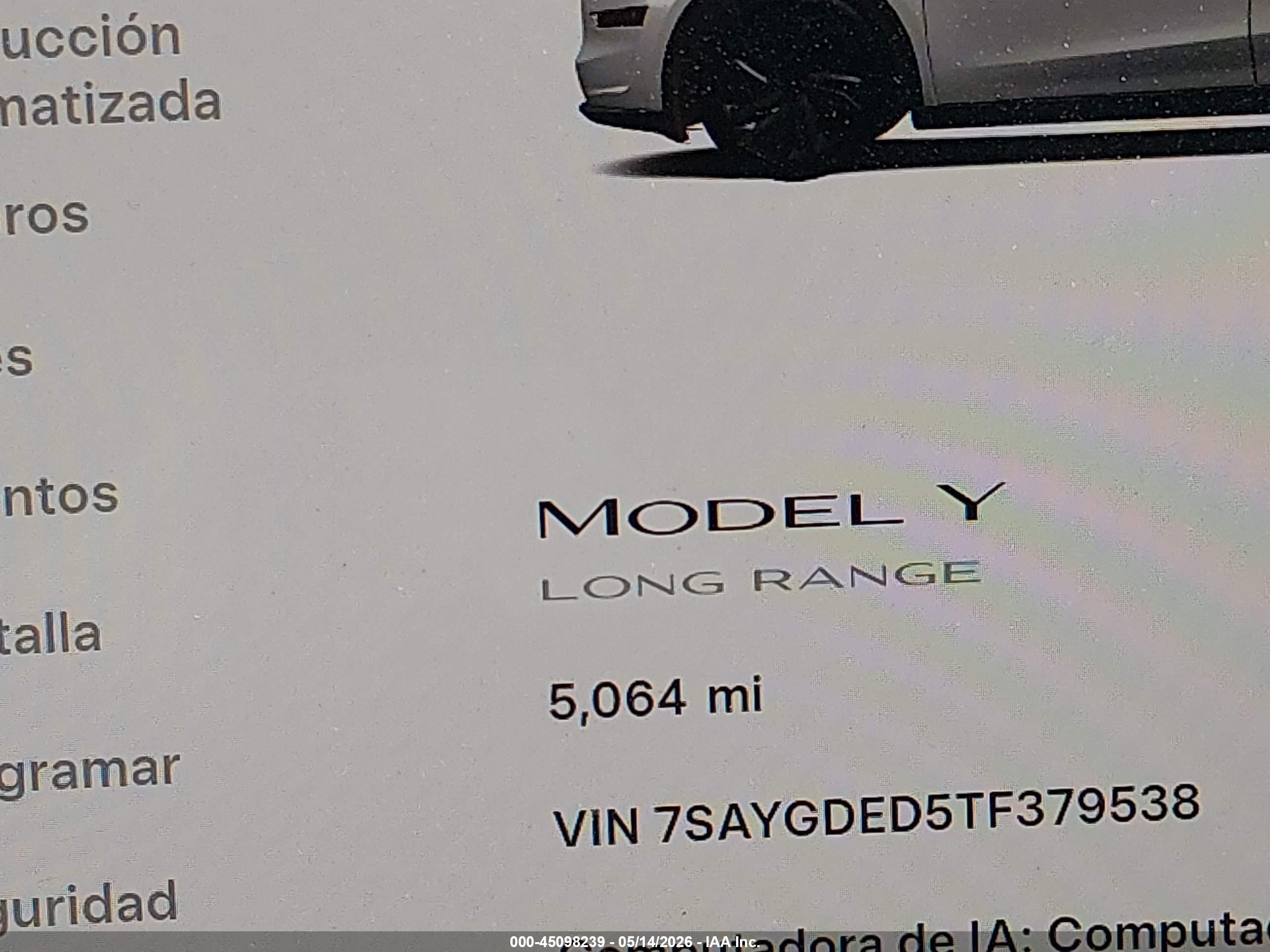 2026 Tesla Model Y Premium Rear-wheel Drive/rear-wheel Drive White vin: 7SAYGDED5TF379538