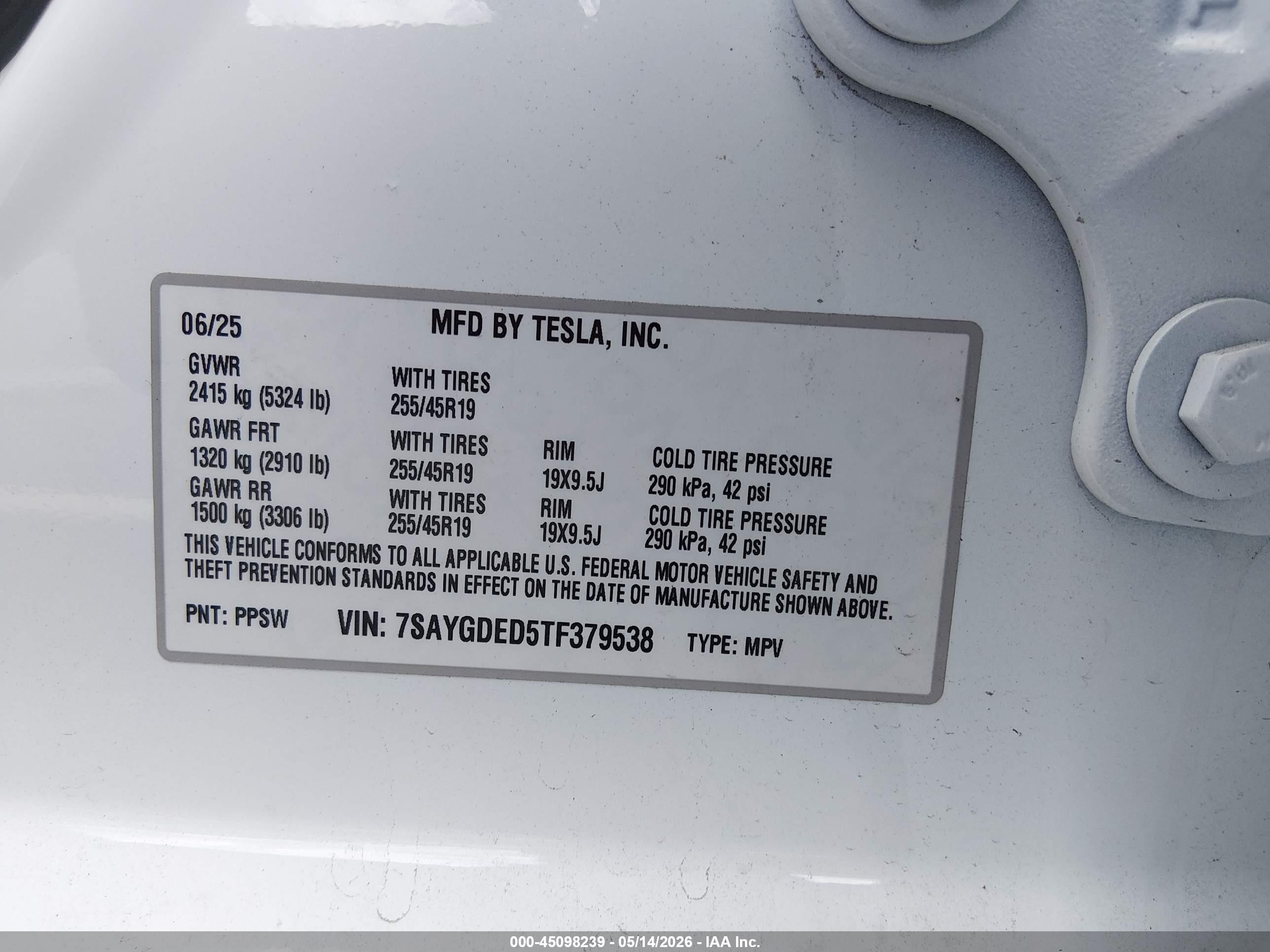 2026 Tesla Model Y Premium Rear-wheel Drive/rear-wheel Drive White vin: 7SAYGDED5TF379538