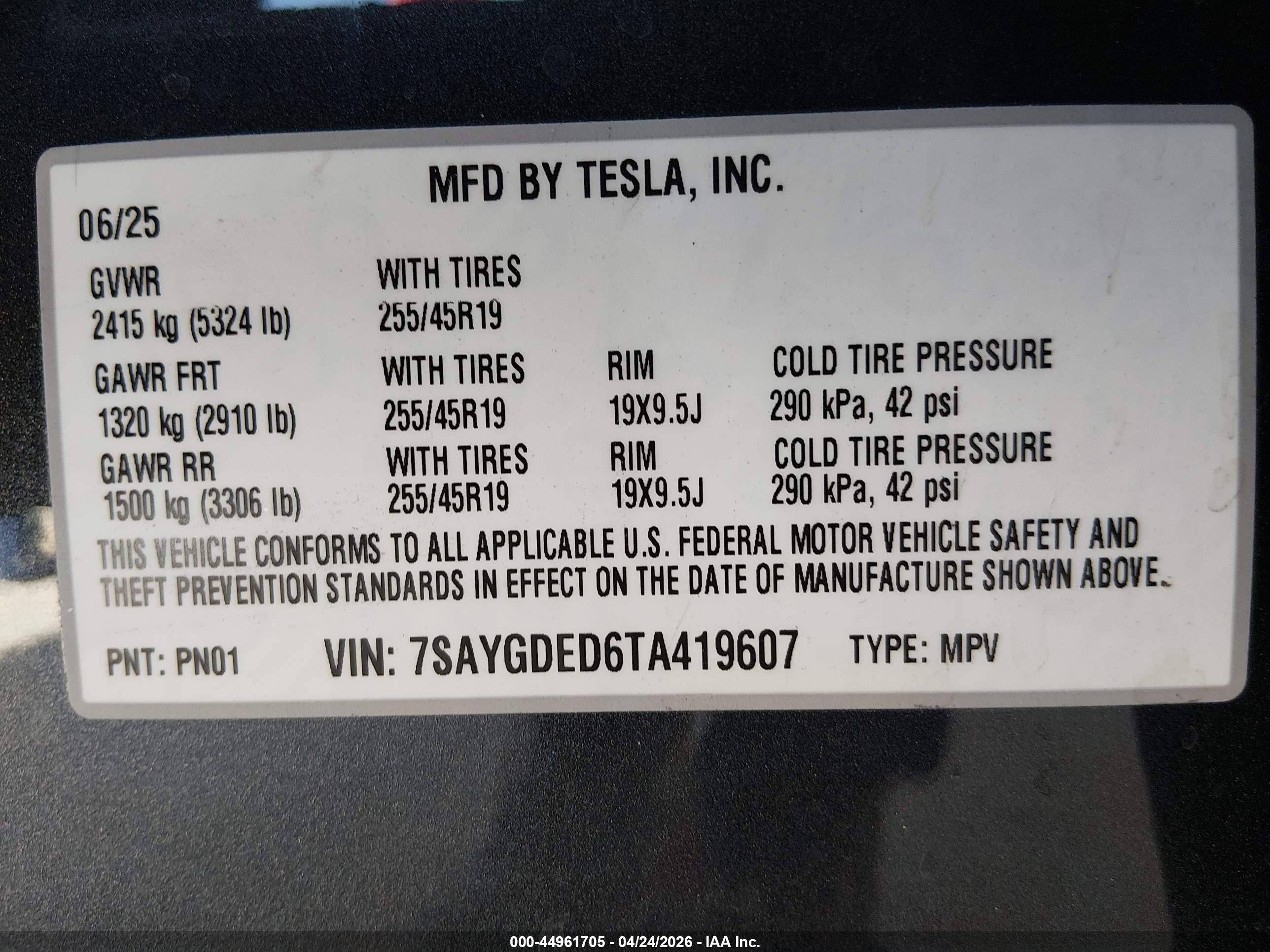 2026 Tesla Model Y Premium Rear-wheel Drive/standard Rear-wheel Drive Gray vin: 7SAYGDED6TA419607