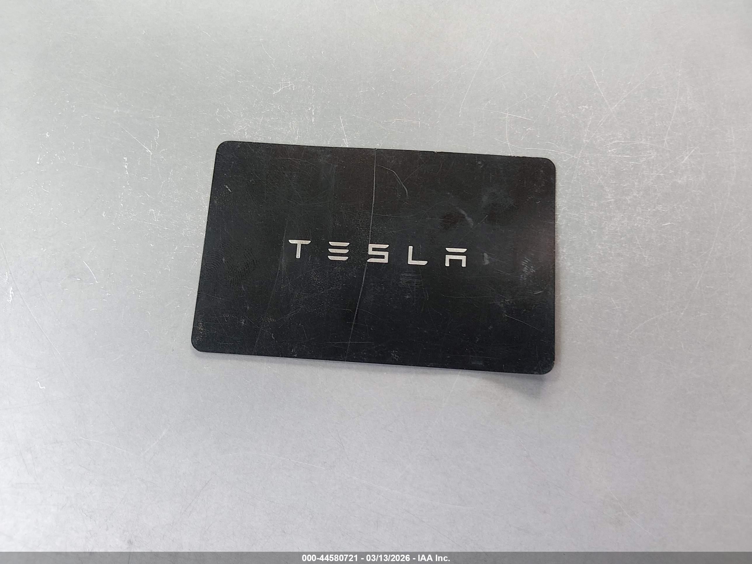 2024 Tesla Model Y Long Range Single Motor Rear-wheel Drive/rwd Black vin: 7SAYGDED7RF094946