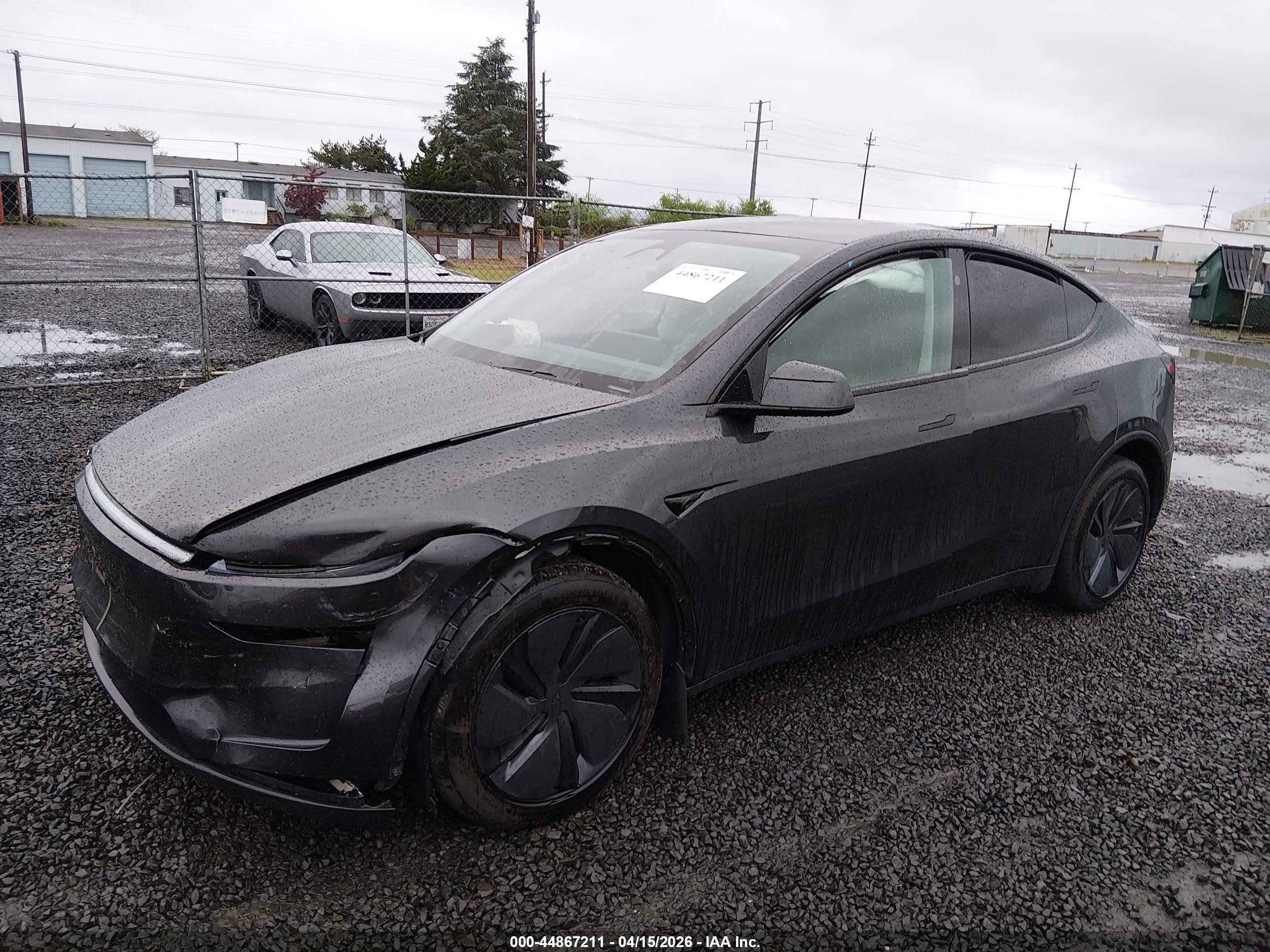 2026 Tesla Model Y Premium Rear-wheel Drive/standard Rear-wheel Drive Gray vin: 7SAYGDED8TF419286