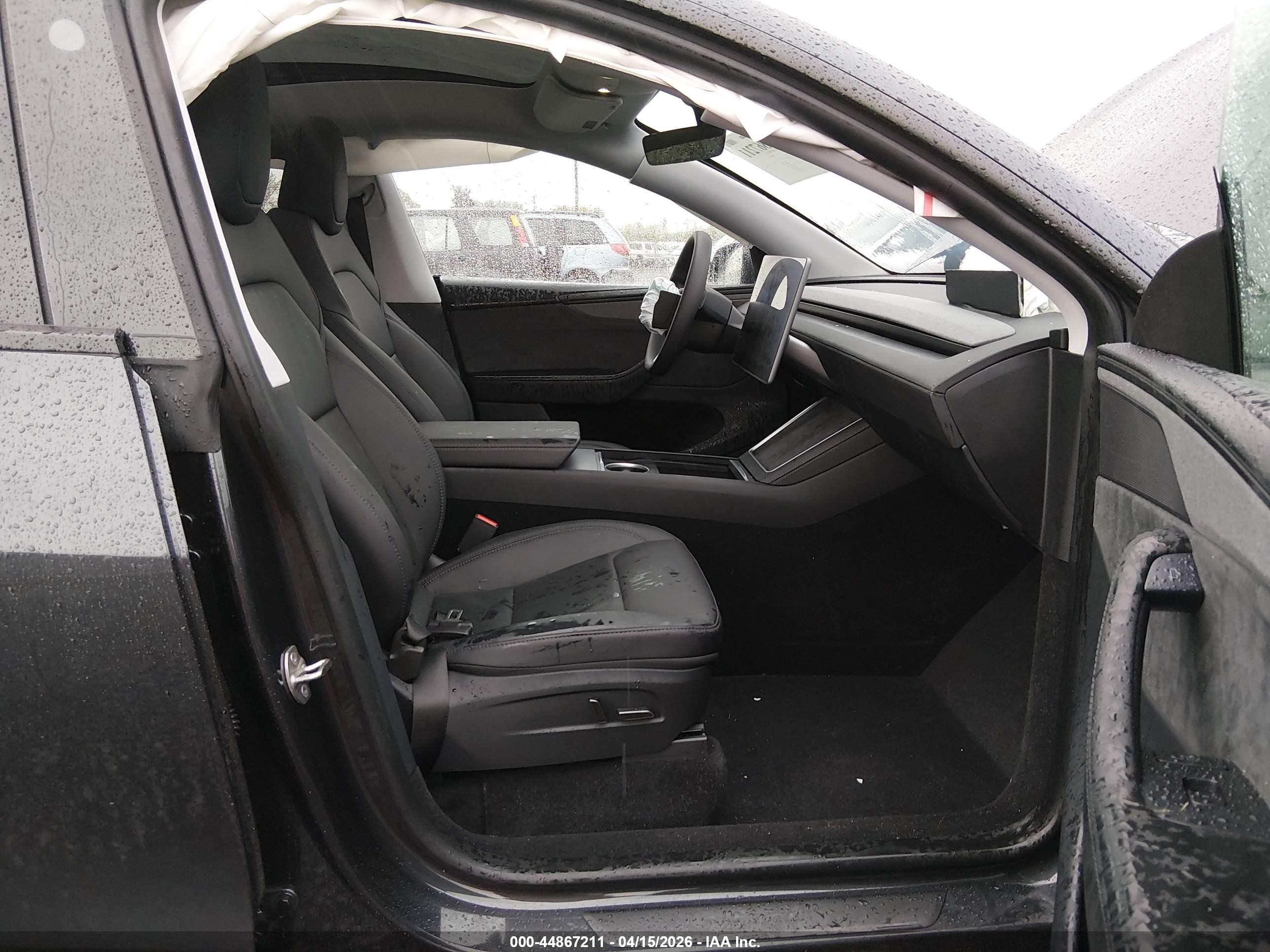 2026 Tesla Model Y Premium Rear-wheel Drive/standard Rear-wheel Drive Gray vin: 7SAYGDED8TF419286