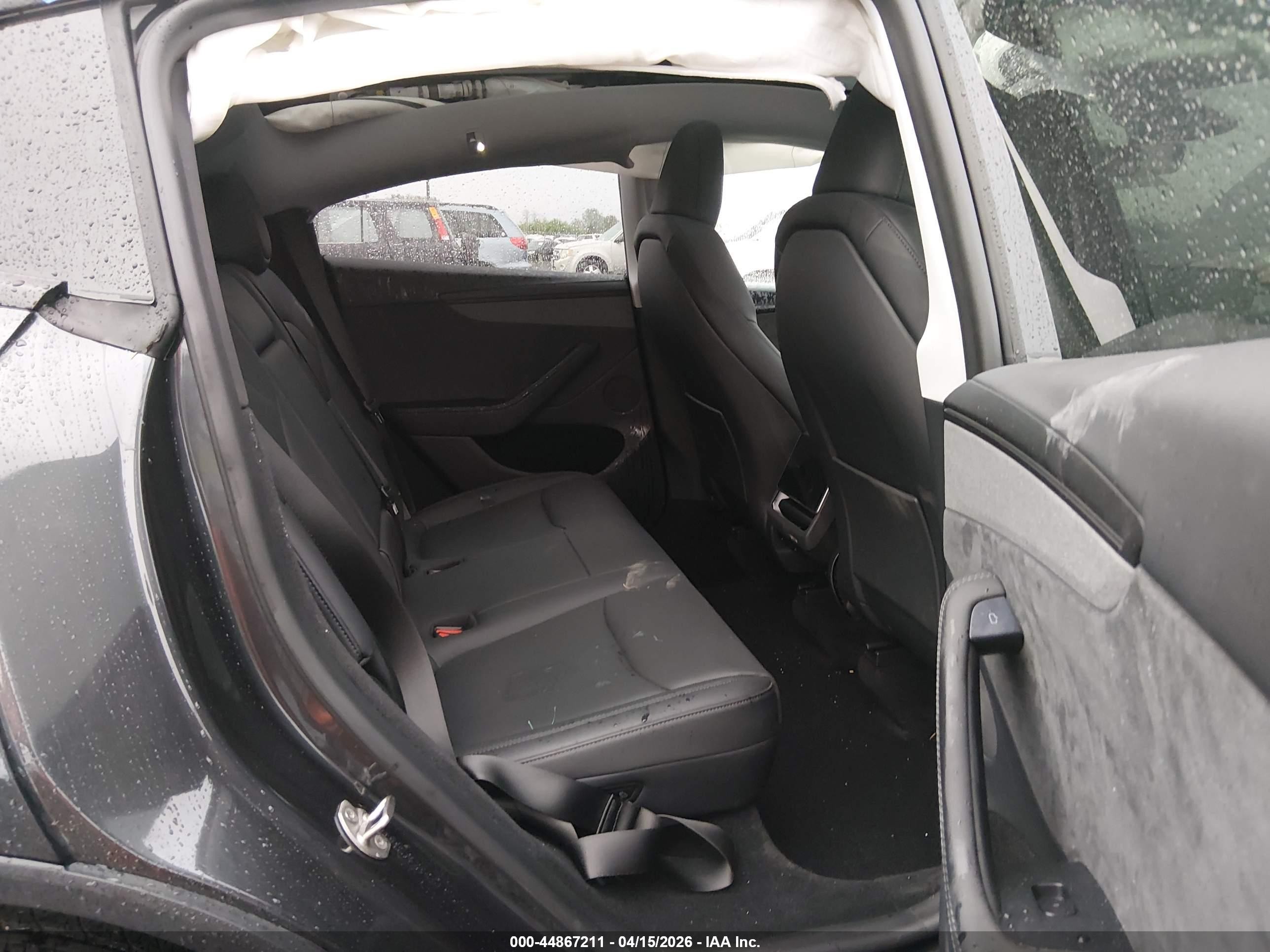 2026 Tesla Model Y Premium Rear-wheel Drive/standard Rear-wheel Drive Gray vin: 7SAYGDED8TF419286