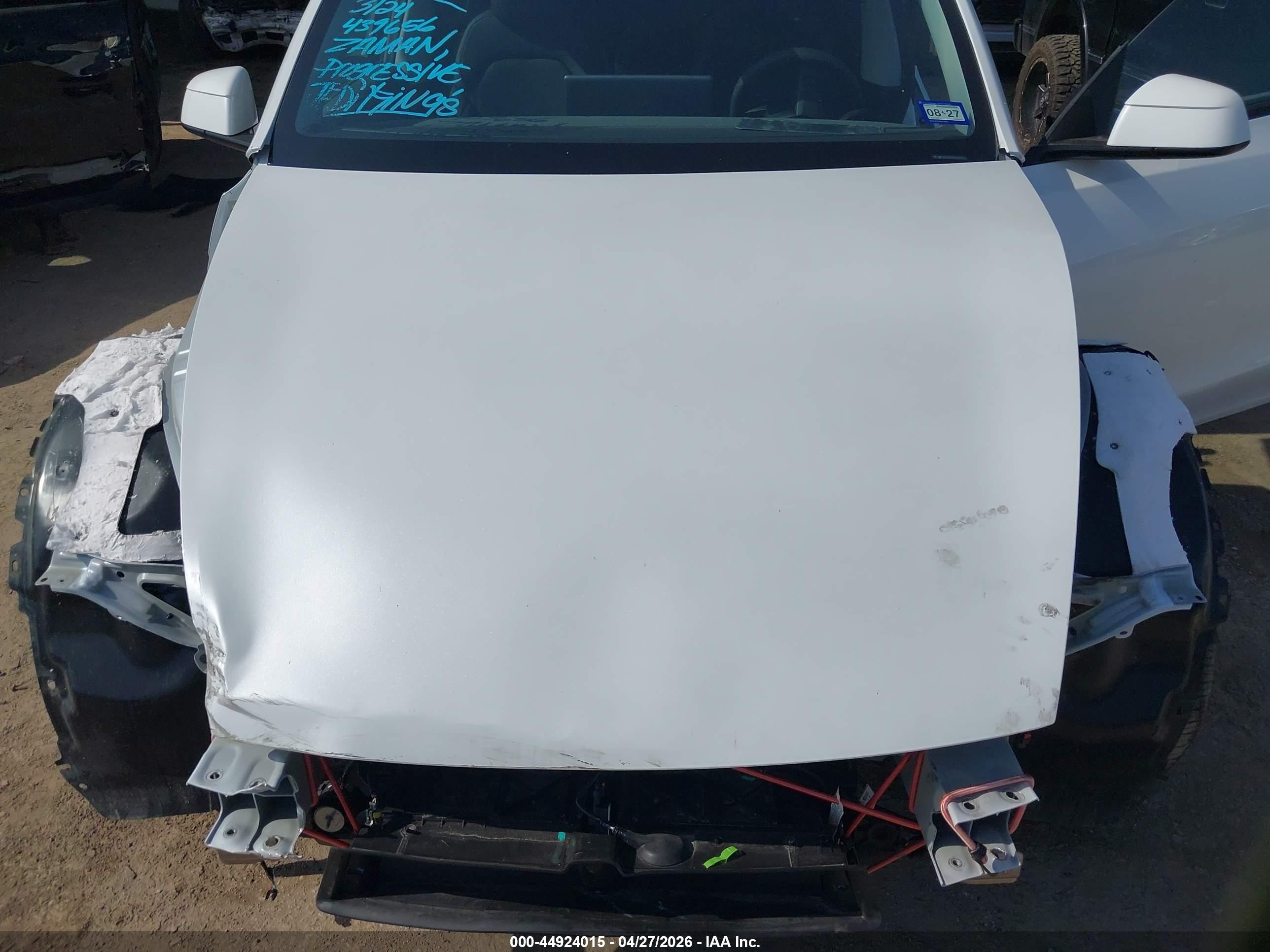 2026 Tesla Model Y Premium Rear-wheel Drive/standard Rear-wheel Drive White vin: 7SAYGDED9TA439656