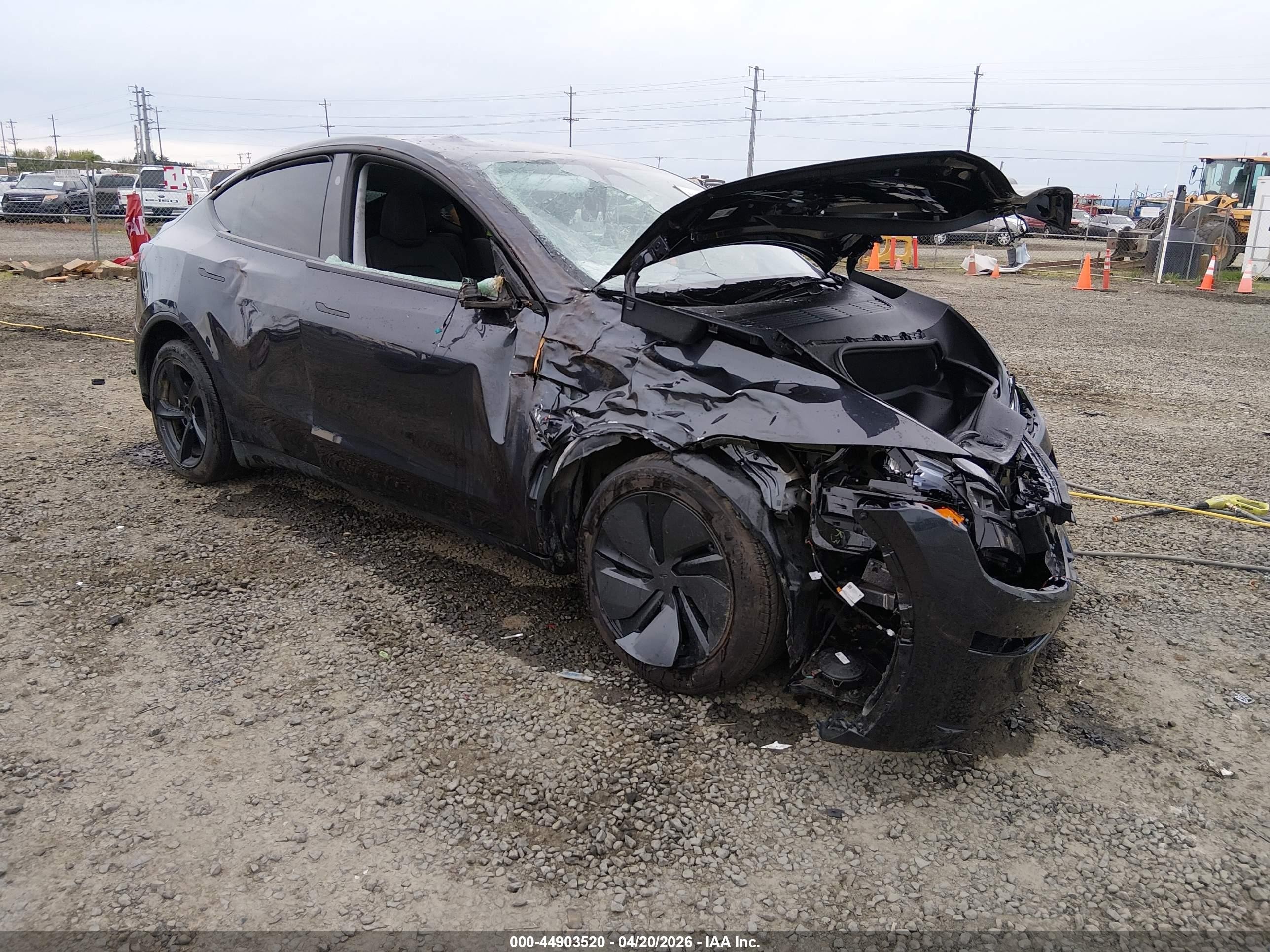 2026 Tesla Model Y Premium Rear-wheel Drive/standard Rear-wheel Drive Black vin: 7SAYGDEDXTF523293