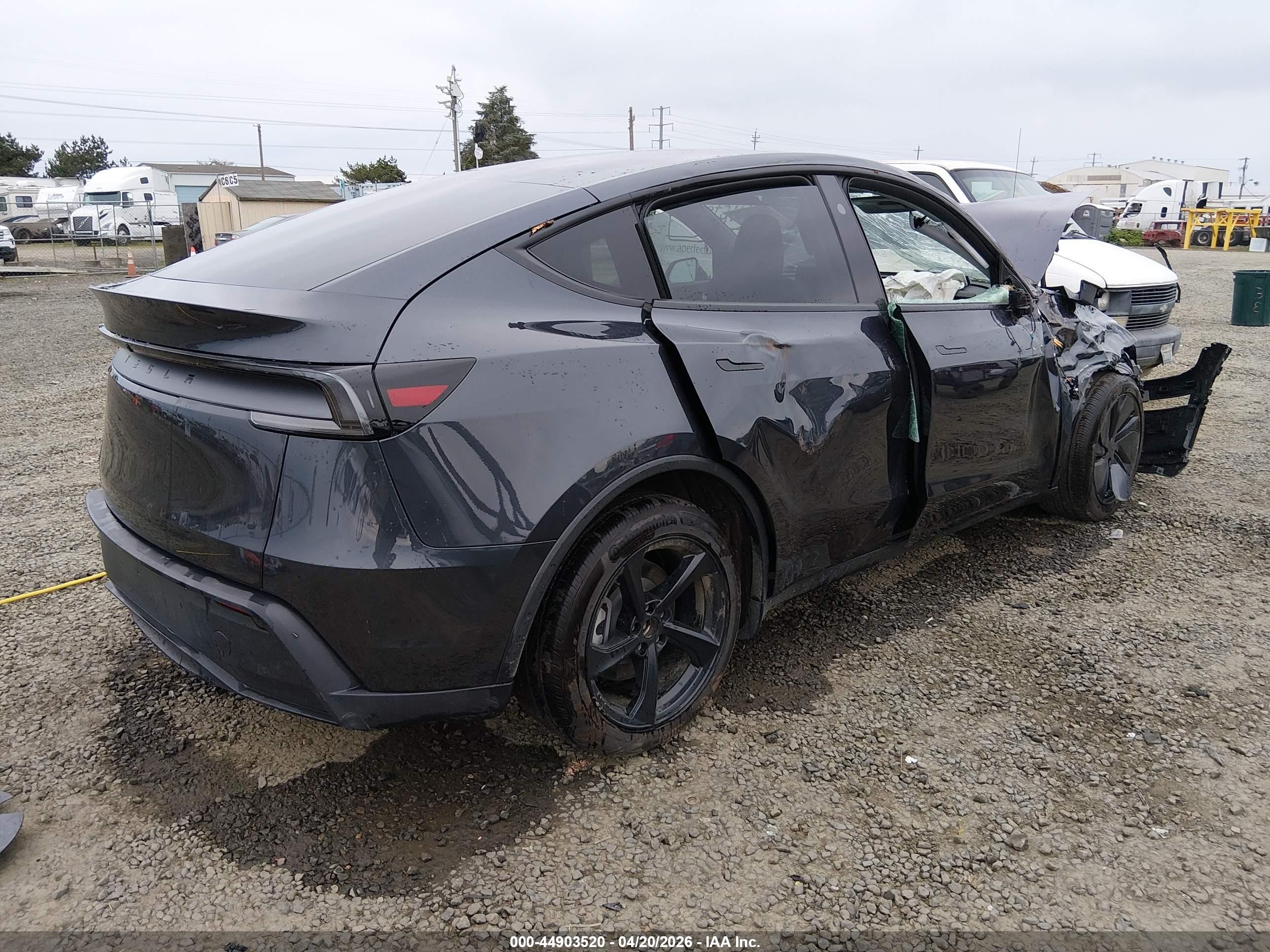 2026 Tesla Model Y Premium Rear-wheel Drive/standard Rear-wheel Drive Black vin: 7SAYGDEDXTF523293