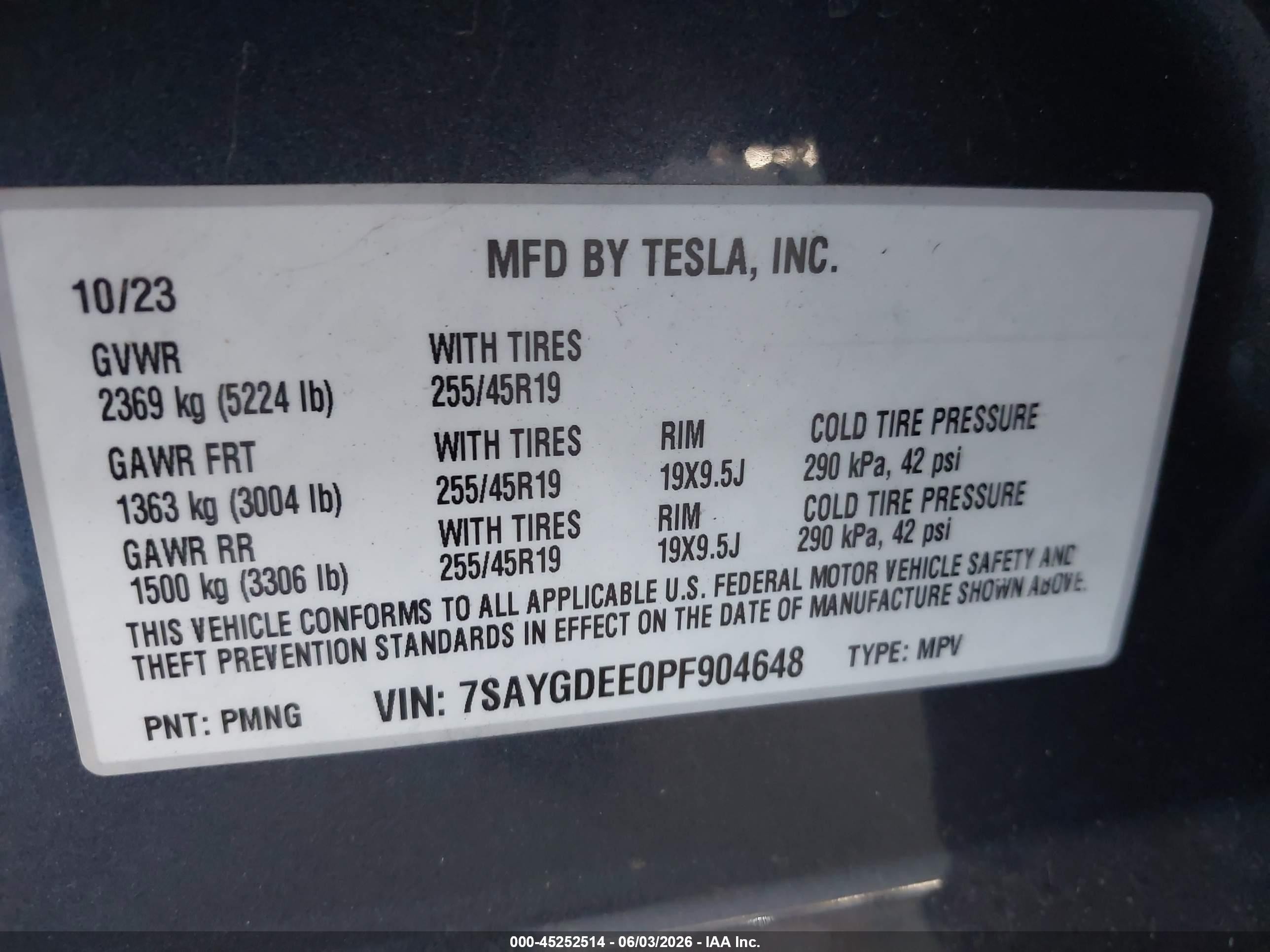 2023 Tesla Model Y Awd/long Range Dual Motor All-wheel Drive Gray vin: 7SAYGDEE0PF904648