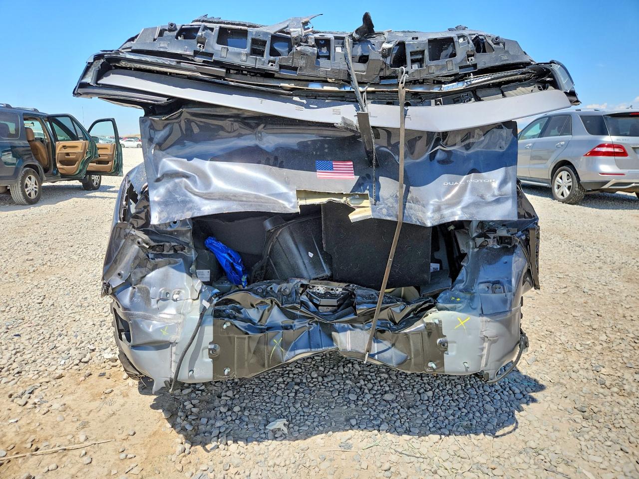 2026 Tesla Model Y Charcoal vin: 7SAYGDEE0TF440707