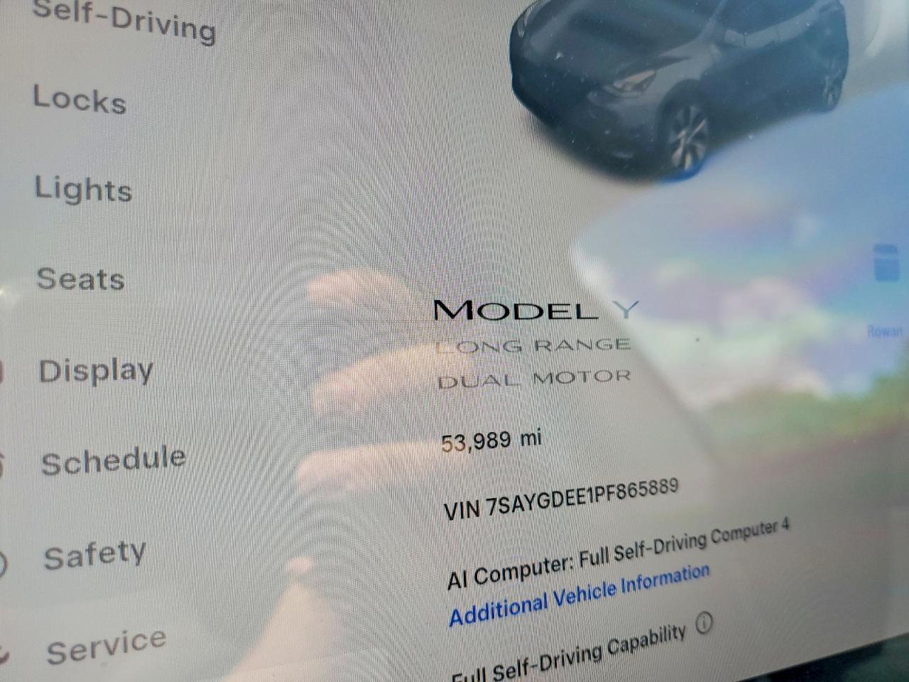 2023 Tesla Model Y Серый vin: 7SAYGDEE1PF865889