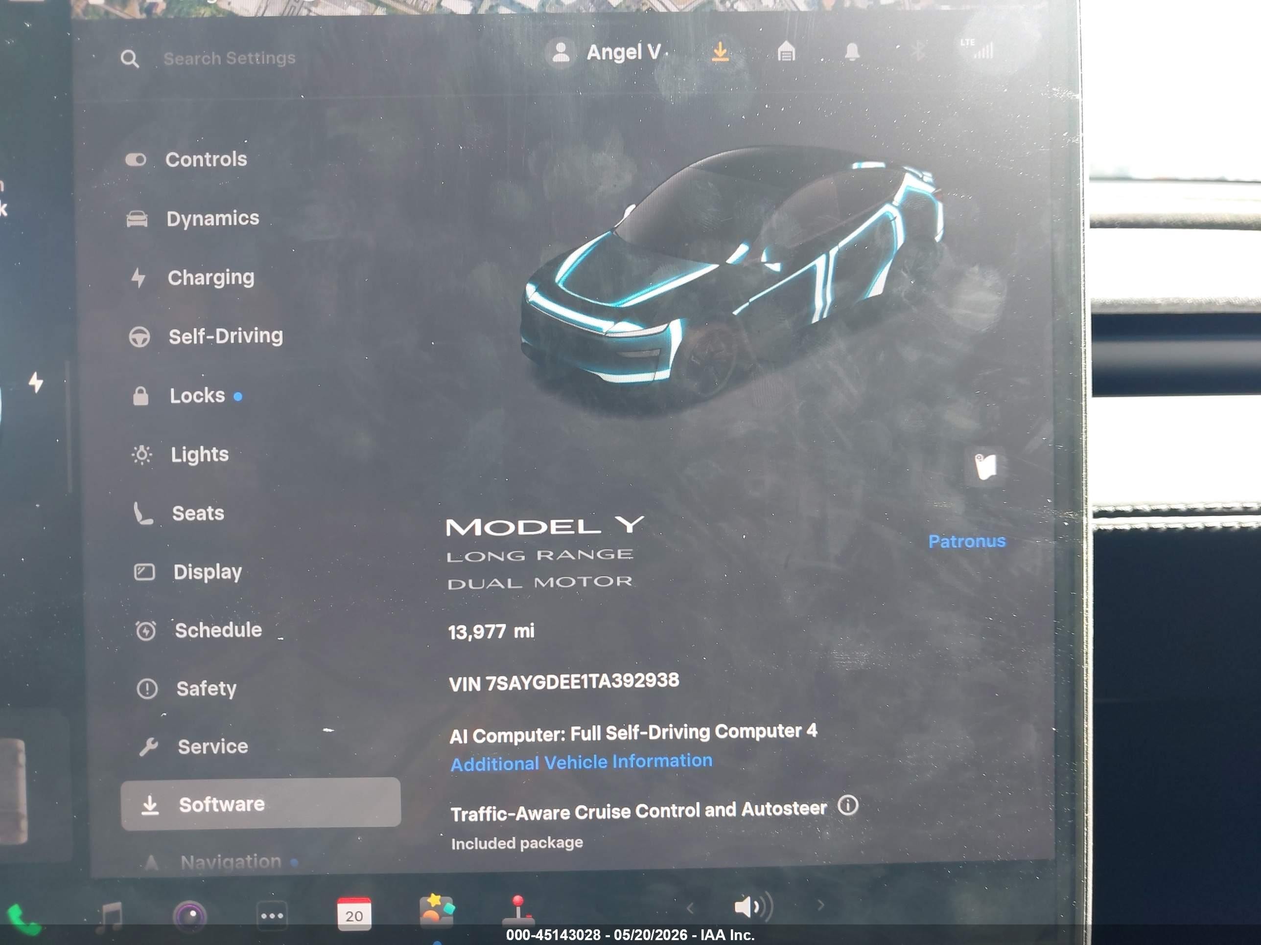 2026 Tesla Model Y All-wheel Drive/long Range Launch Series/premium All-wheel Drive Gray vin: 7SAYGDEE1TA392938